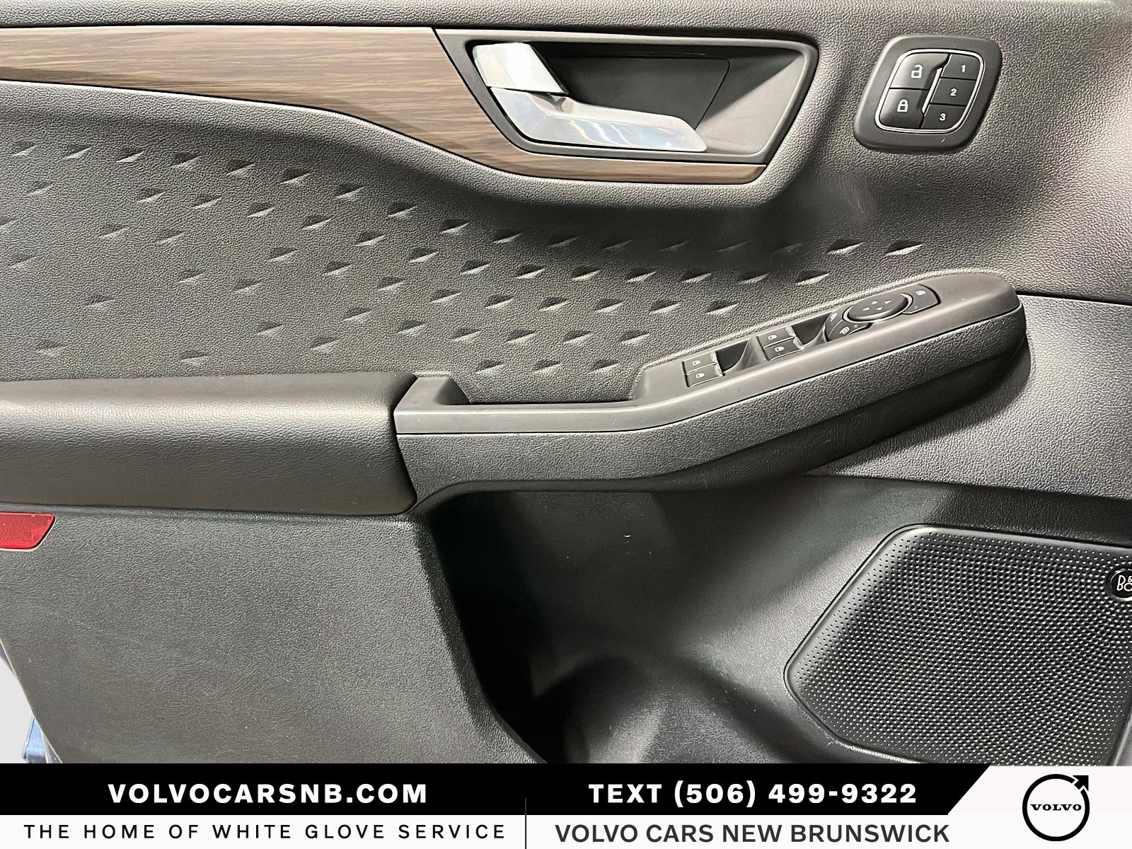 2020 Ford Escape Titanium Hybrid