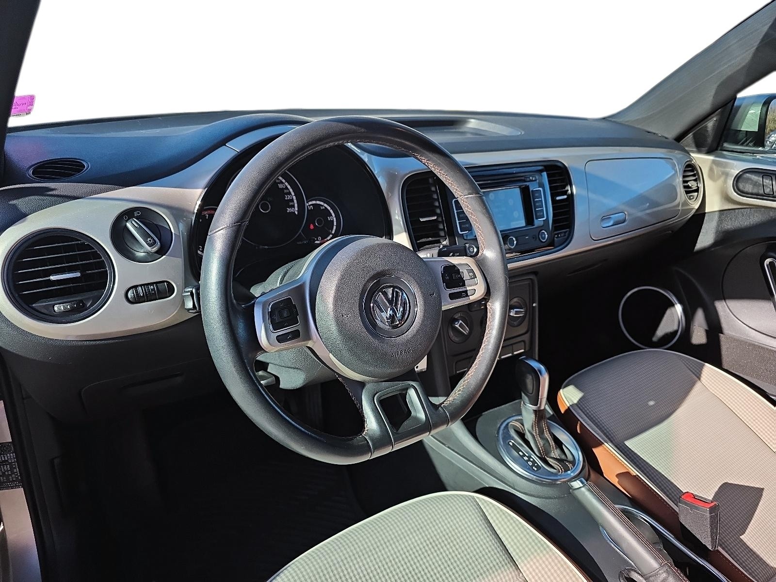 2015 Volkswagen Beetle 1.8 TSI Comfortline