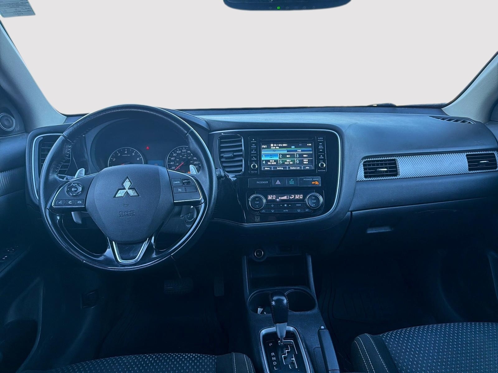 2016 Mitsubishi Outlander SE