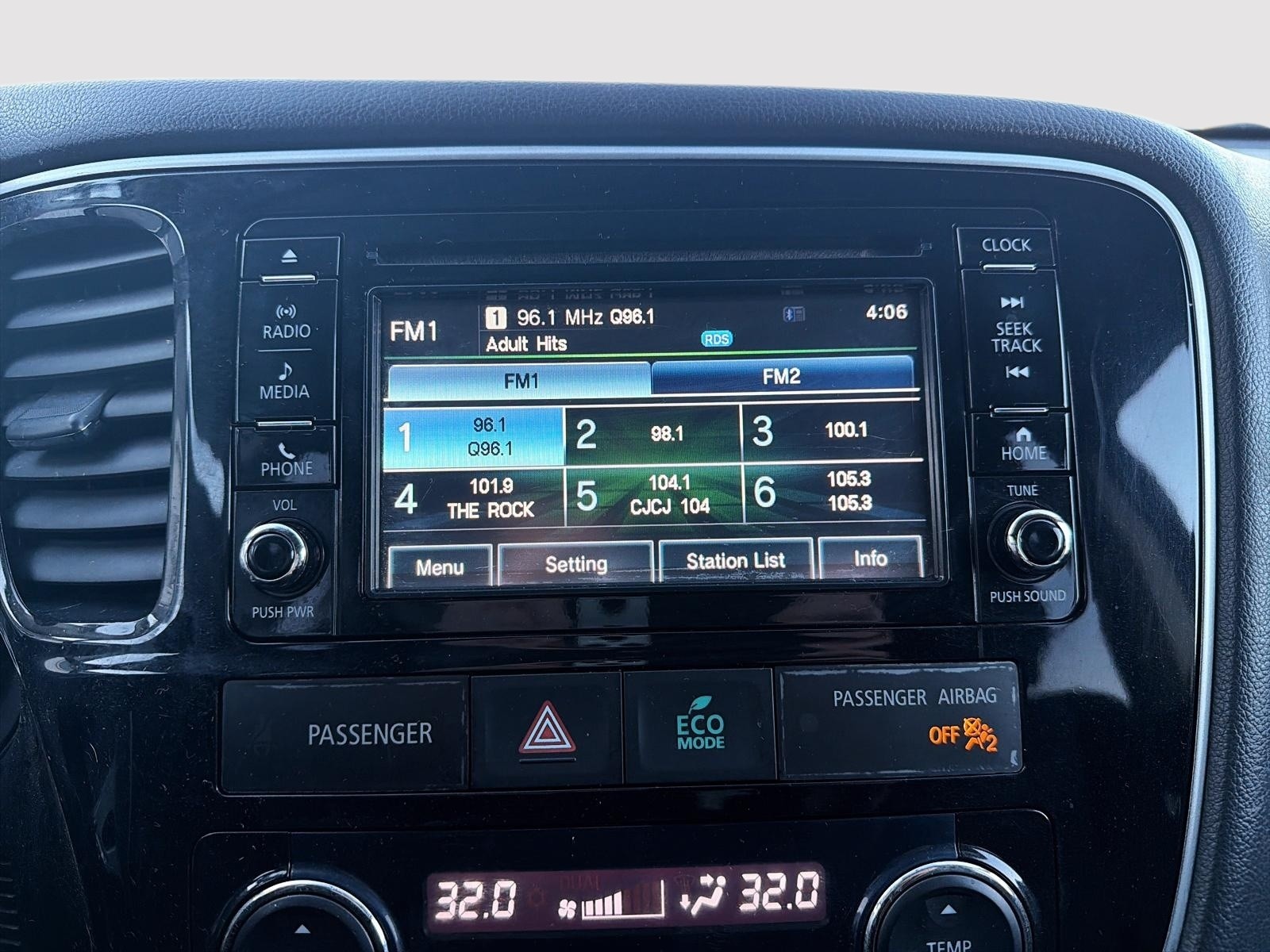 2016 Mitsubishi Outlander SE