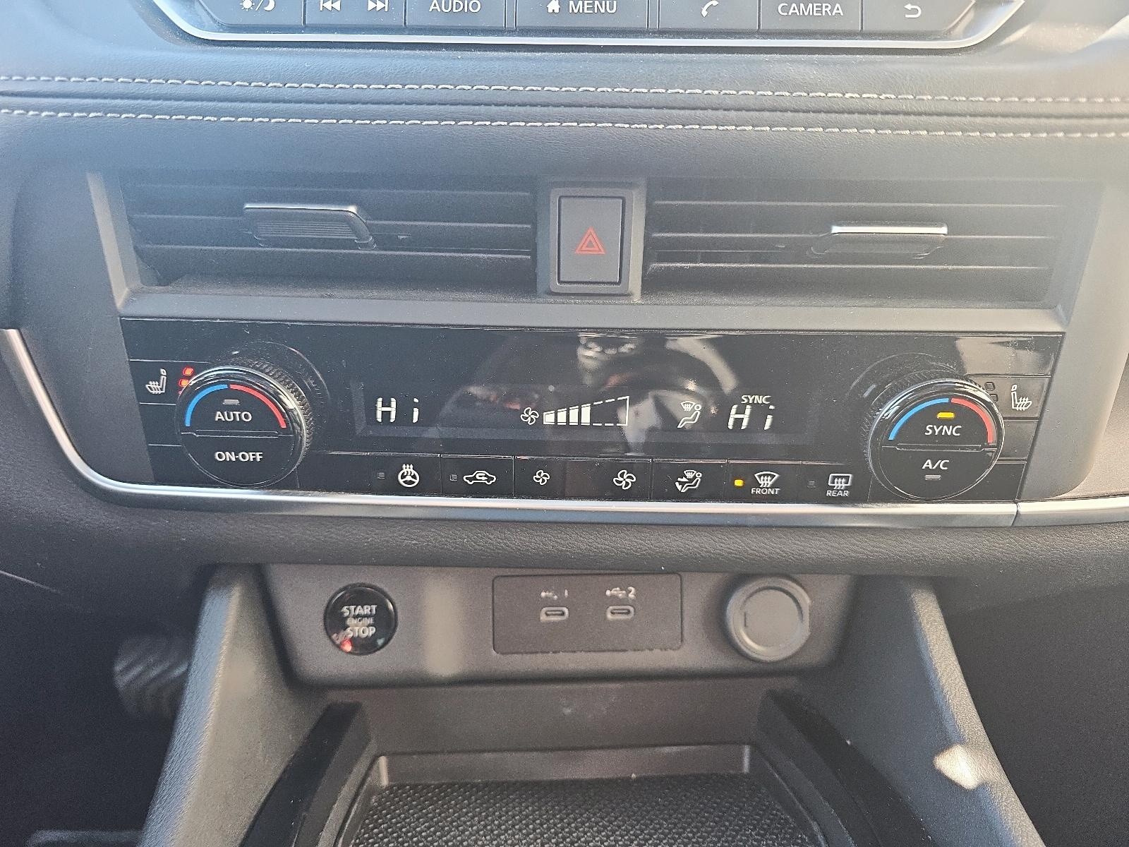 2024 Nissan Rogue SV Moonroof