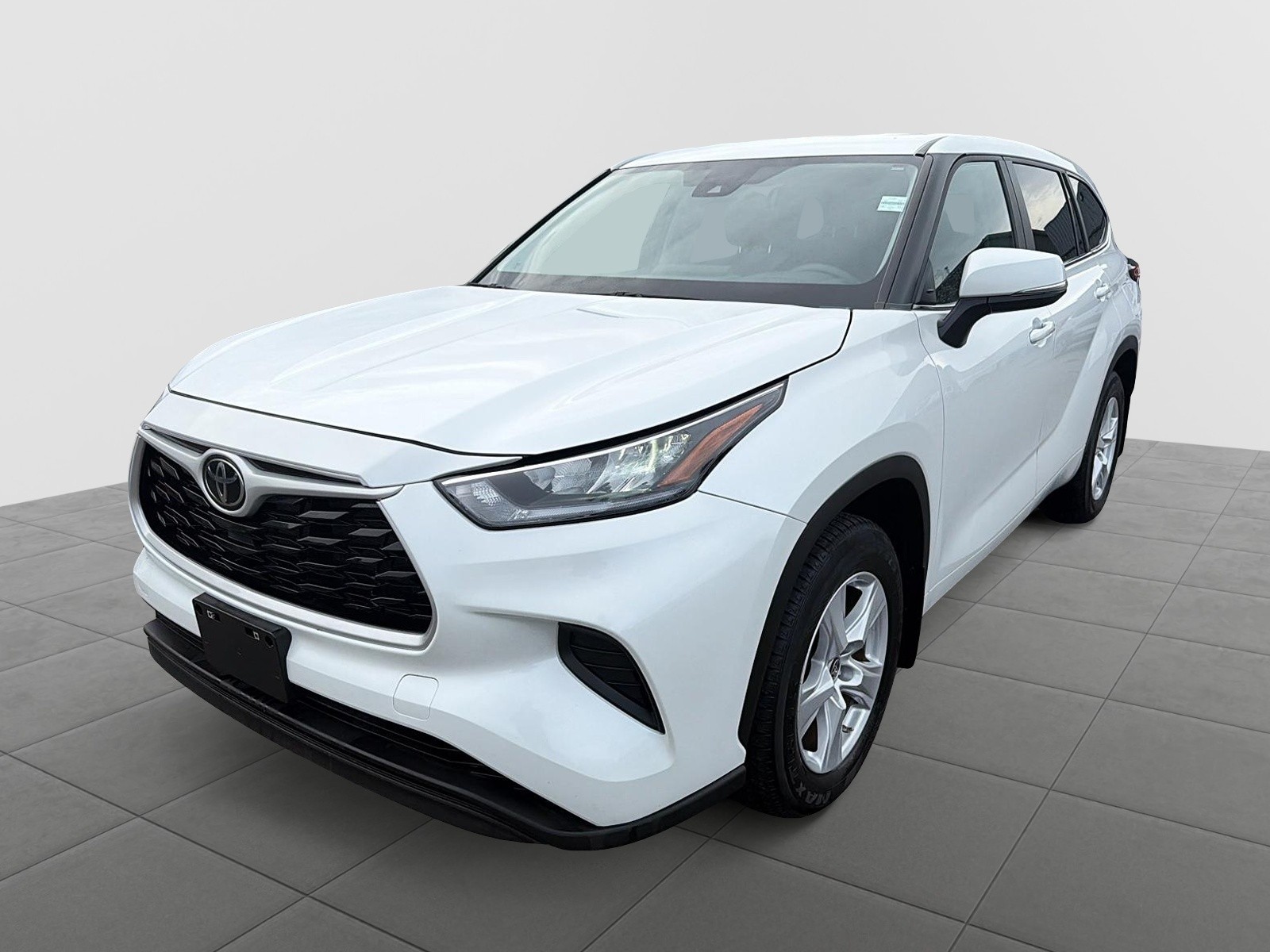 2023 Toyota Highlander  LE