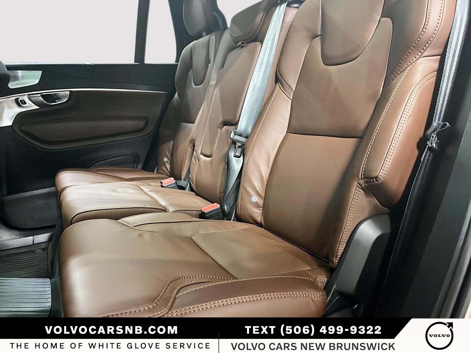 2024 Volvo XC90 Recharge Plug-In Hybrid T8 Ultimate Bright Theme