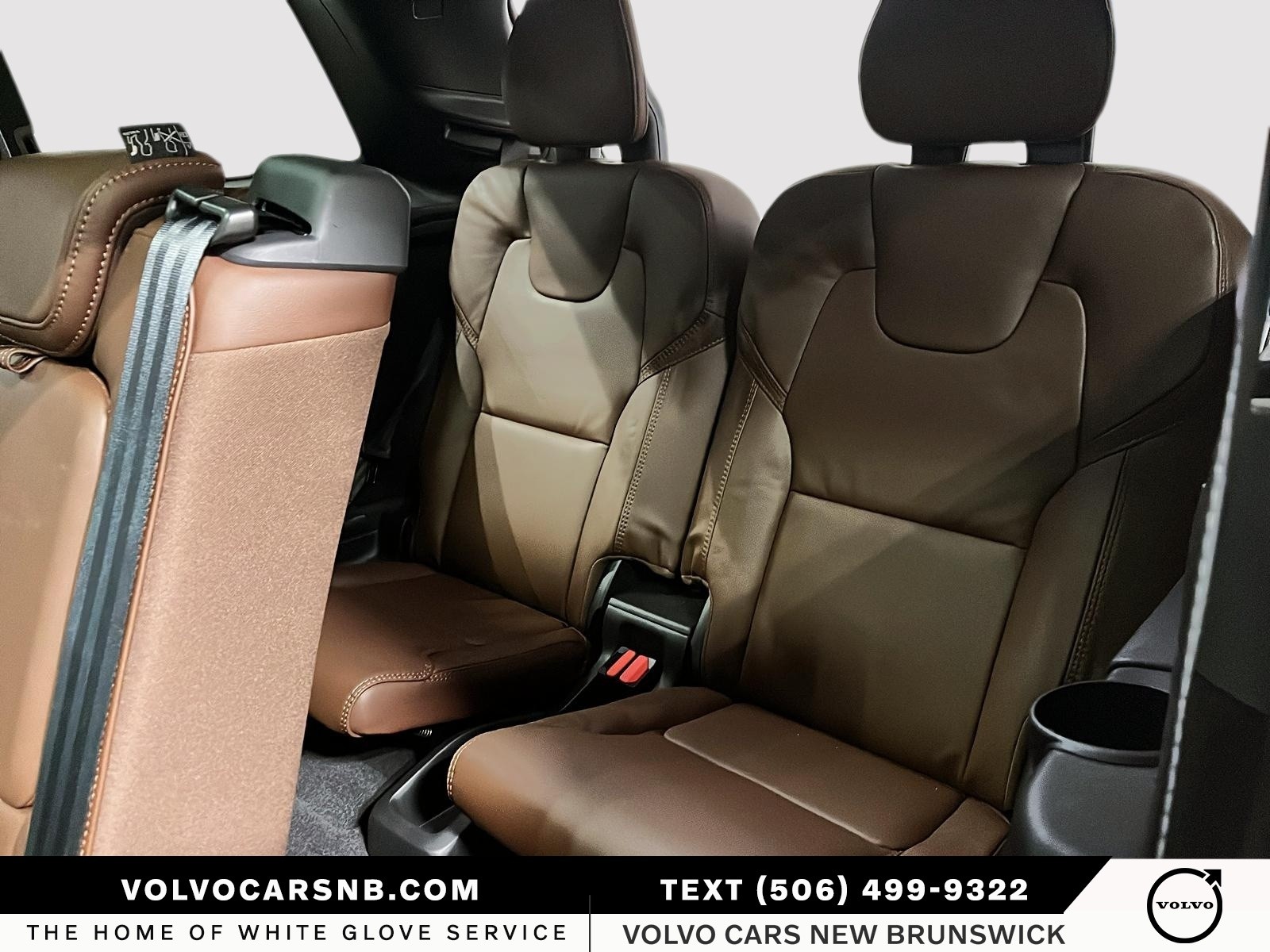 2024 Volvo XC90 Recharge Plug-In Hybrid T8 Ultimate Bright Theme