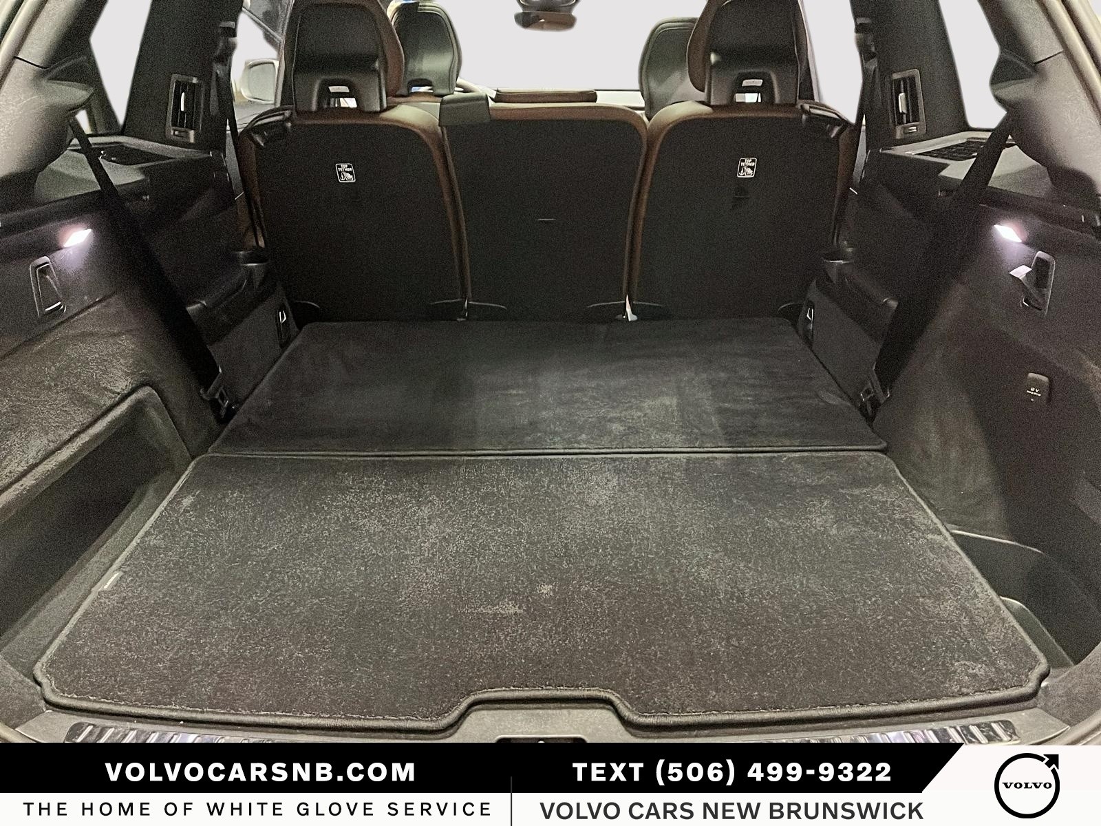 2024 Volvo XC90 Recharge Plug-In Hybrid T8 Ultimate Bright Theme