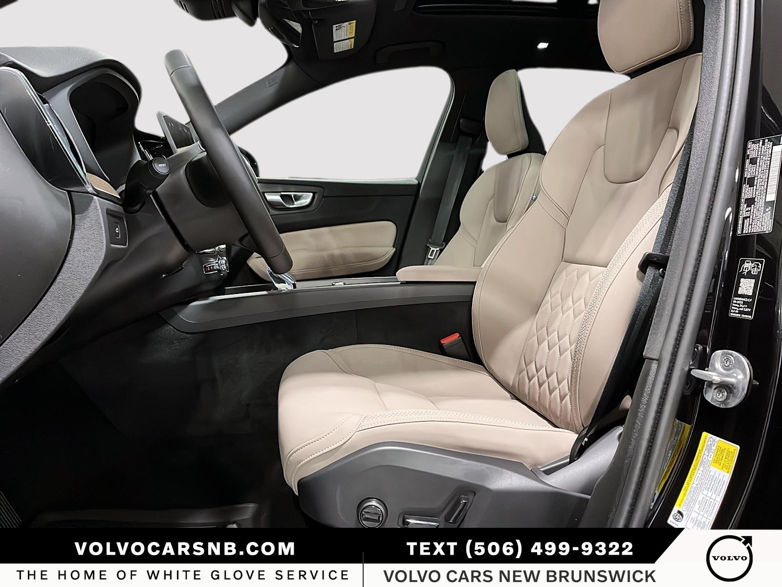 2026 Volvo XC60 B5 Plus Dark Theme