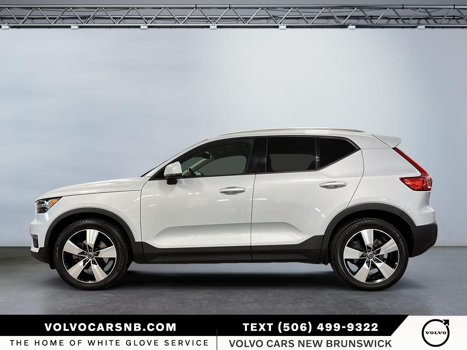 2020 Volvo XC40 T5 Momentum