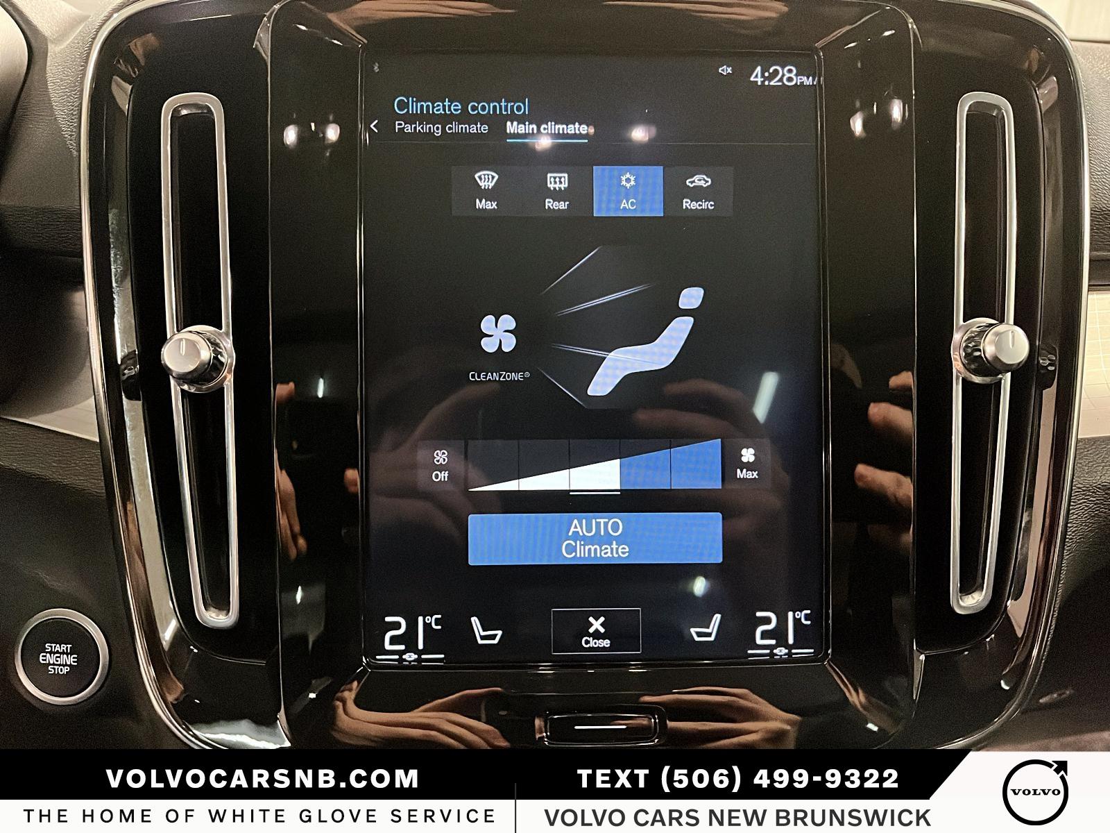 2020 Volvo XC40 T5 Momentum