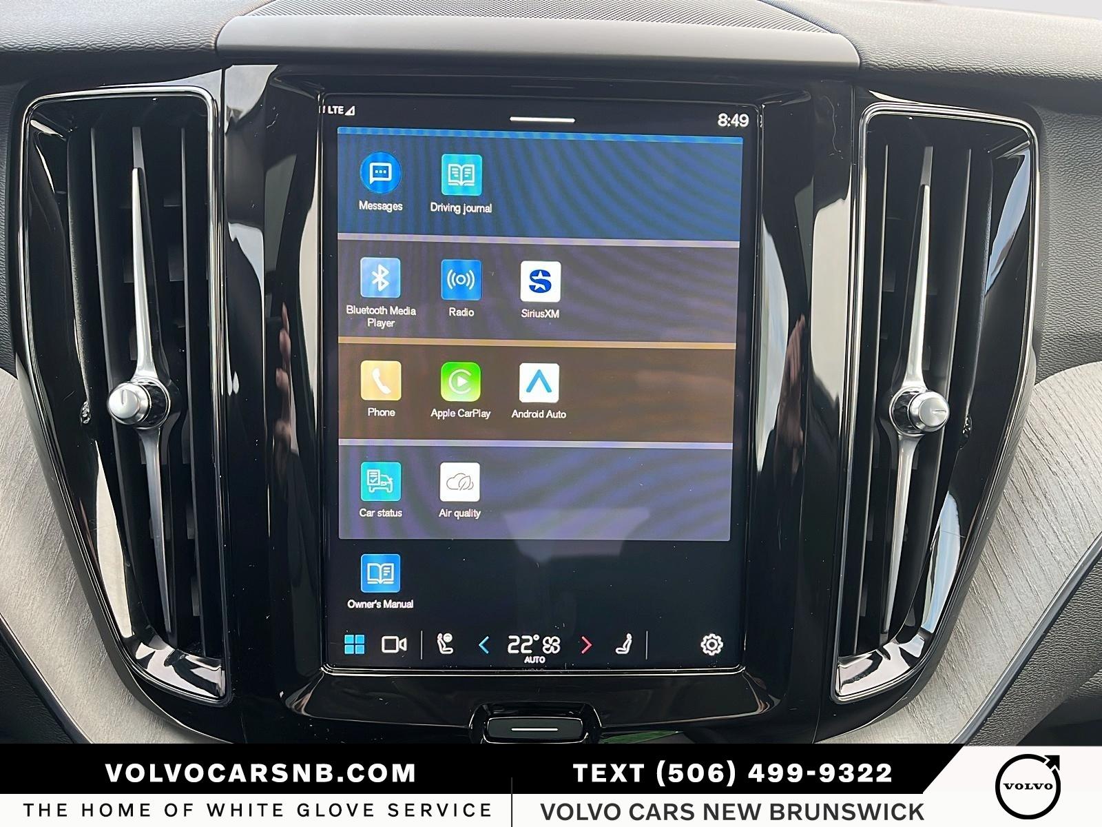 2025 Volvo XC60 B5 Plus Dark Theme