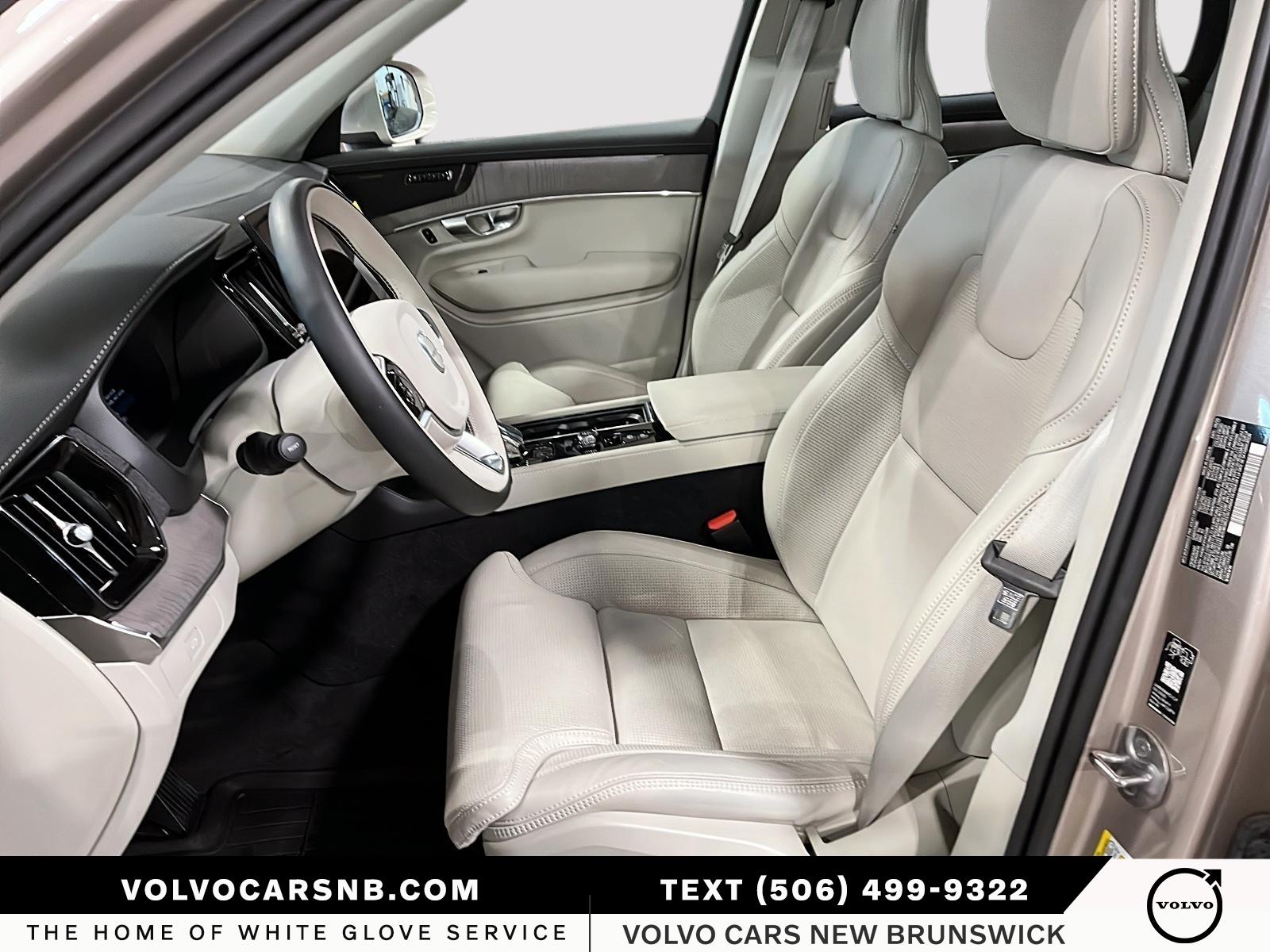 2026 Volvo XC90 B6 Ultra Bright Theme 6-Seater