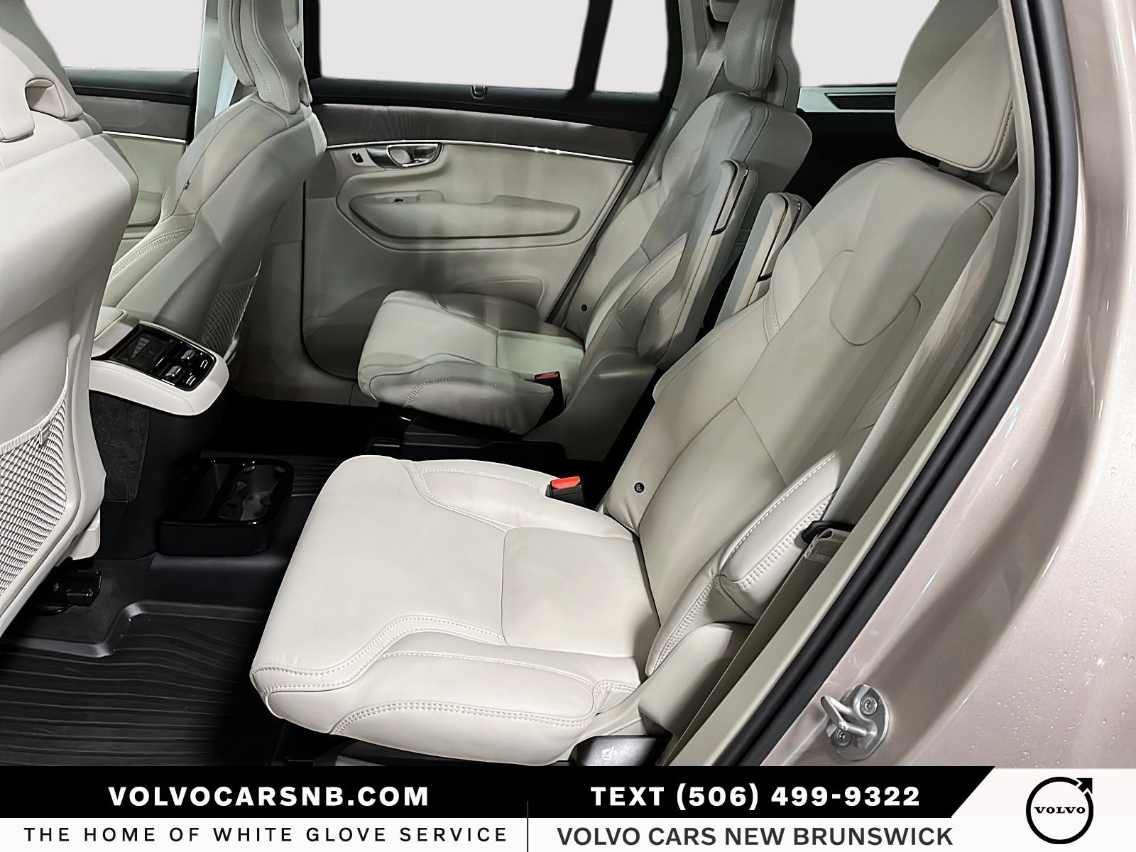 2026 Volvo XC90 B6 Ultra Bright Theme 6-Seater