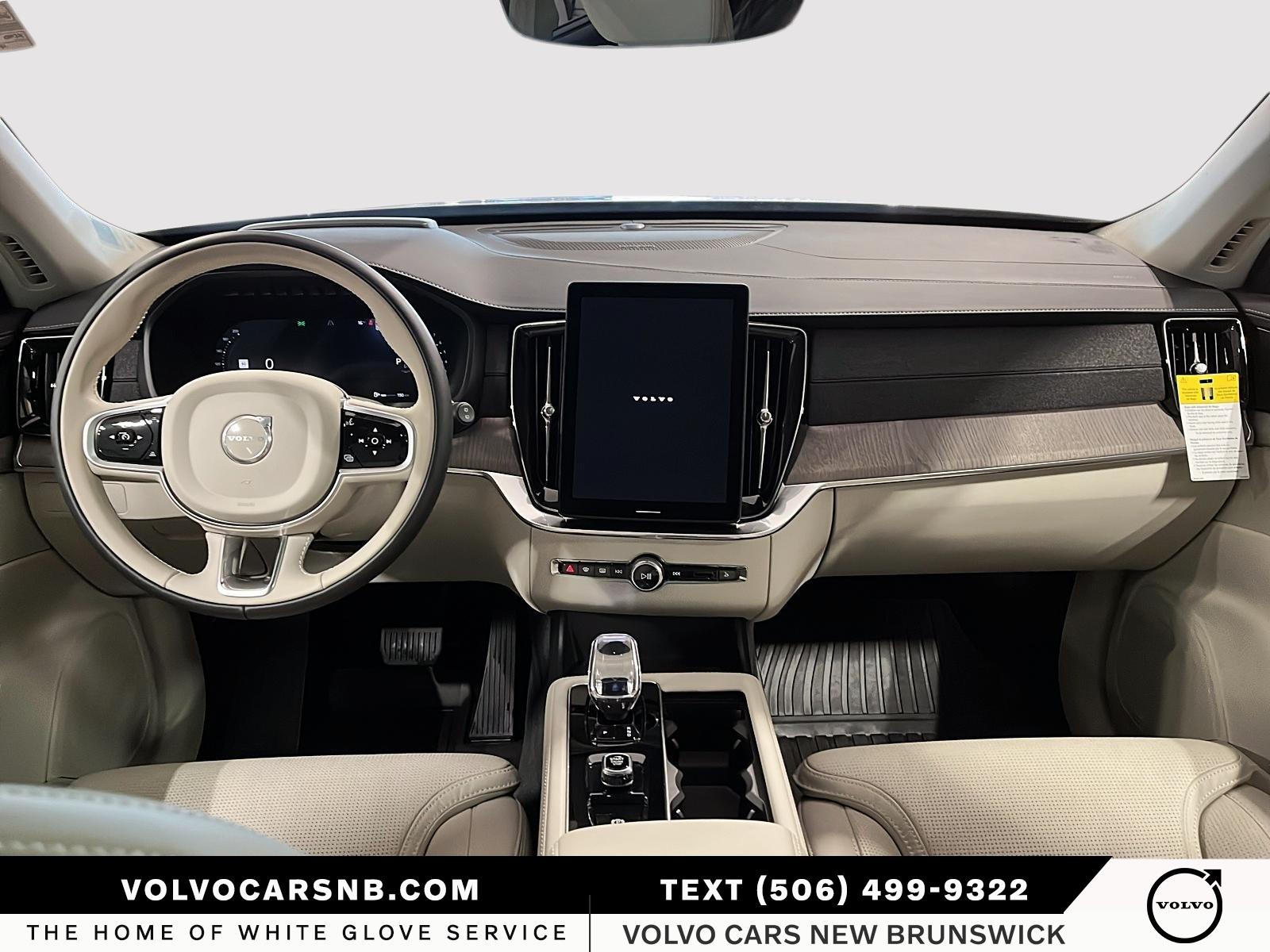 2026 Volvo XC90 B6 Ultra Bright Theme 6-Seater