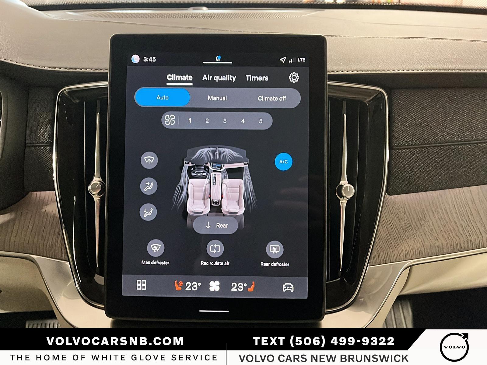 2026 Volvo XC90 B6 Ultra Bright Theme 6-Seater