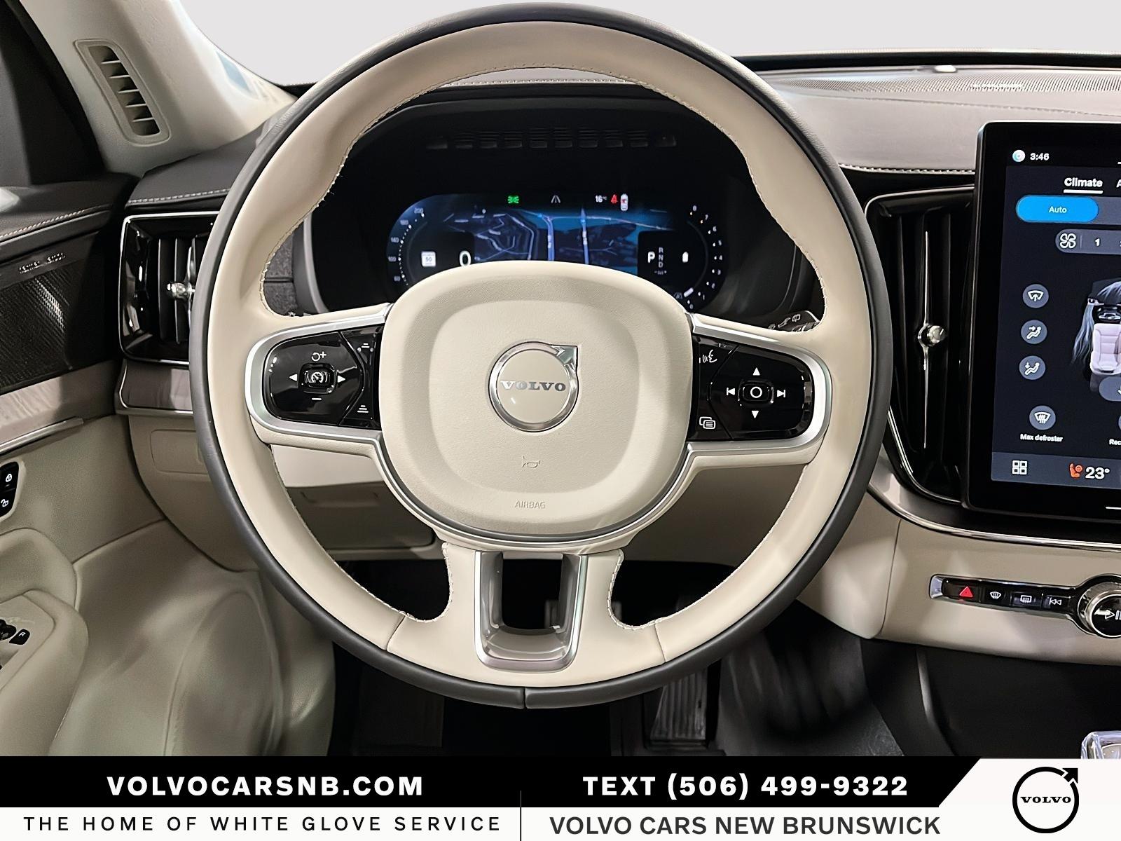 2026 Volvo XC90 B6 Ultra Bright Theme 6-Seater