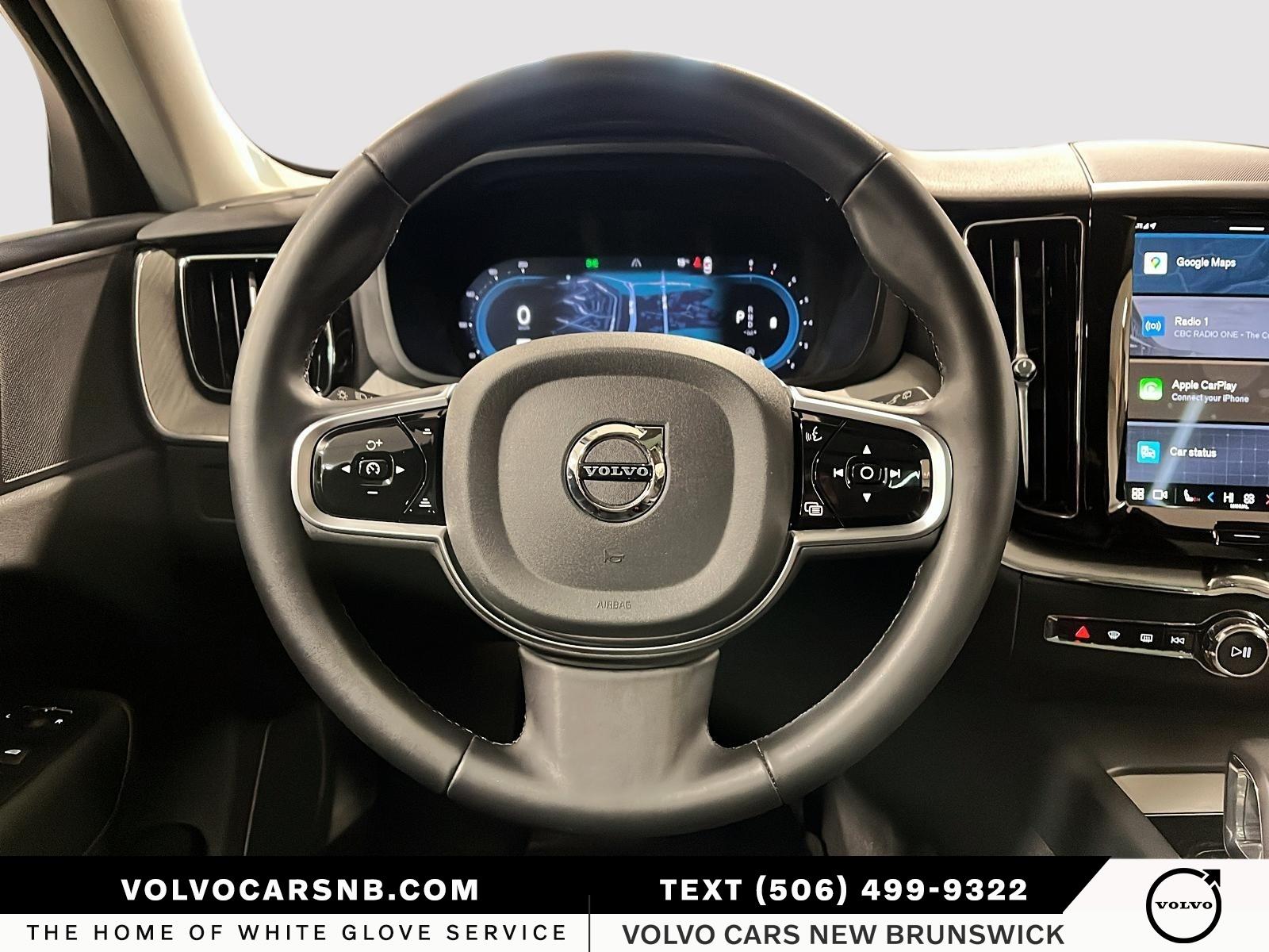 2025 Volvo XC60 B5 Plus Dark Theme