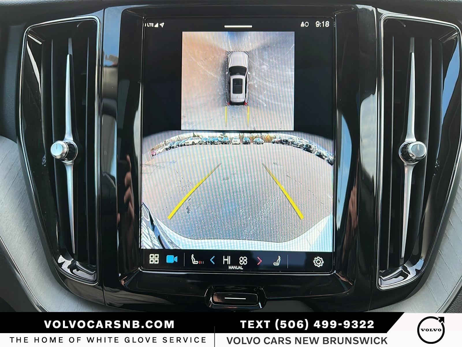 2025 Volvo XC60 B5 Plus Dark Theme