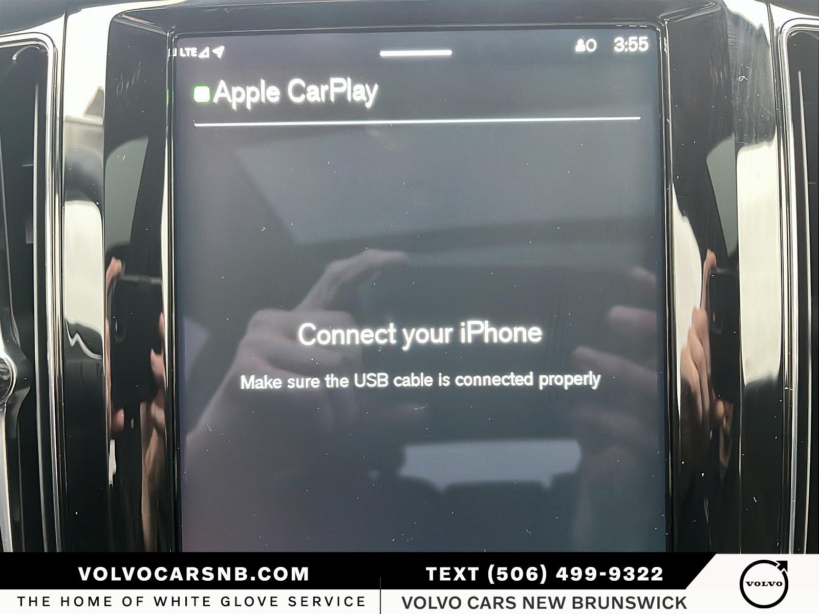 2025 Volvo XC60 B5 Plus Dark Theme