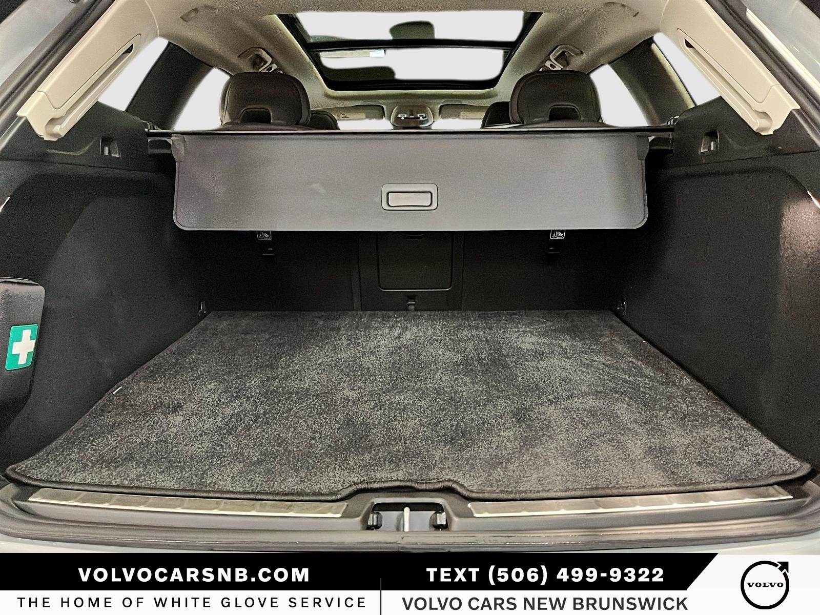 2025 Volvo XC60 B5 Plus Dark Theme