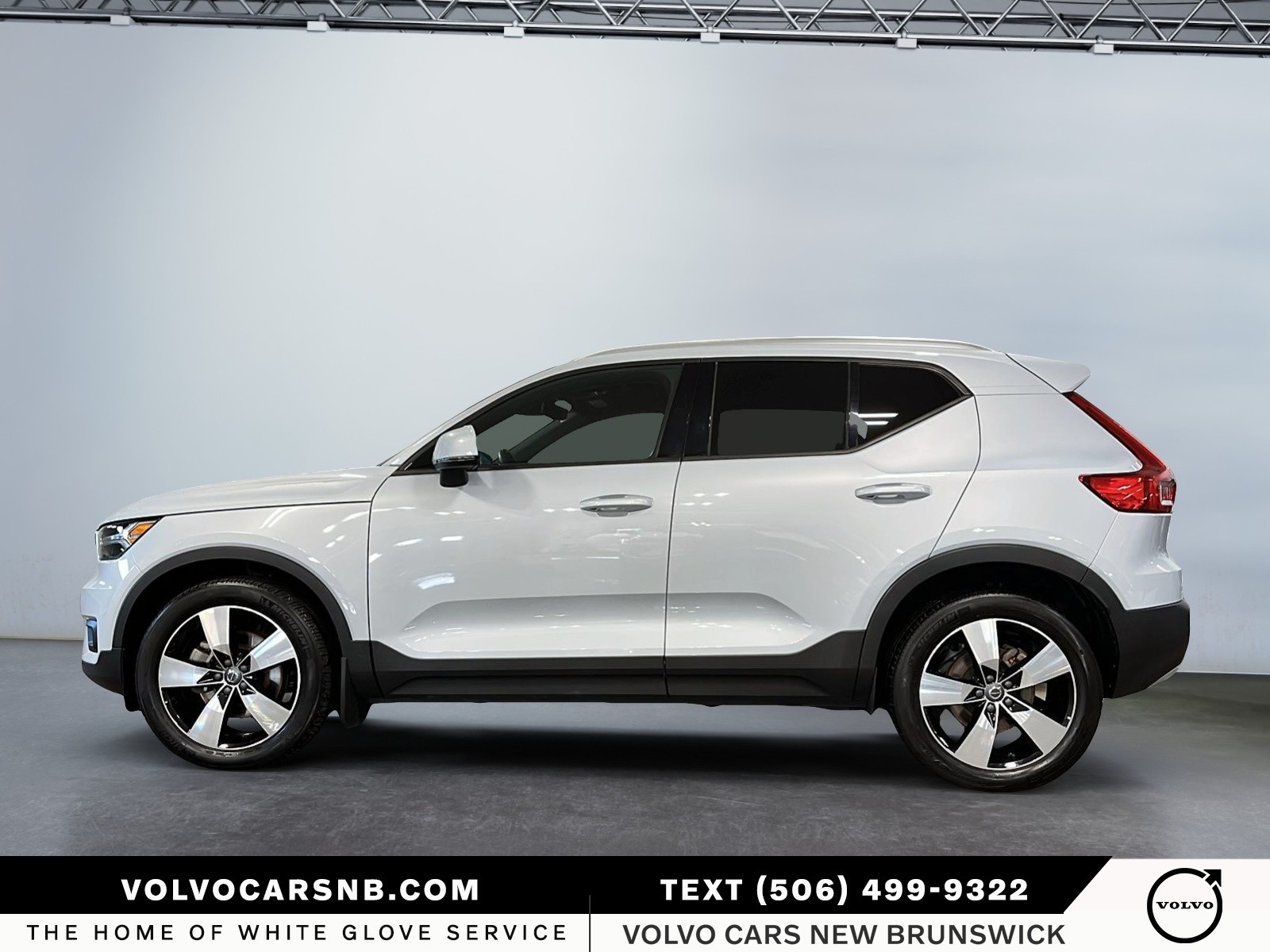 2020 Volvo XC40 T5 Momentum