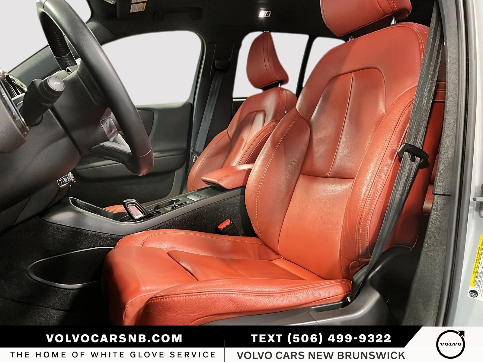 2020 Volvo XC40 T5 Momentum