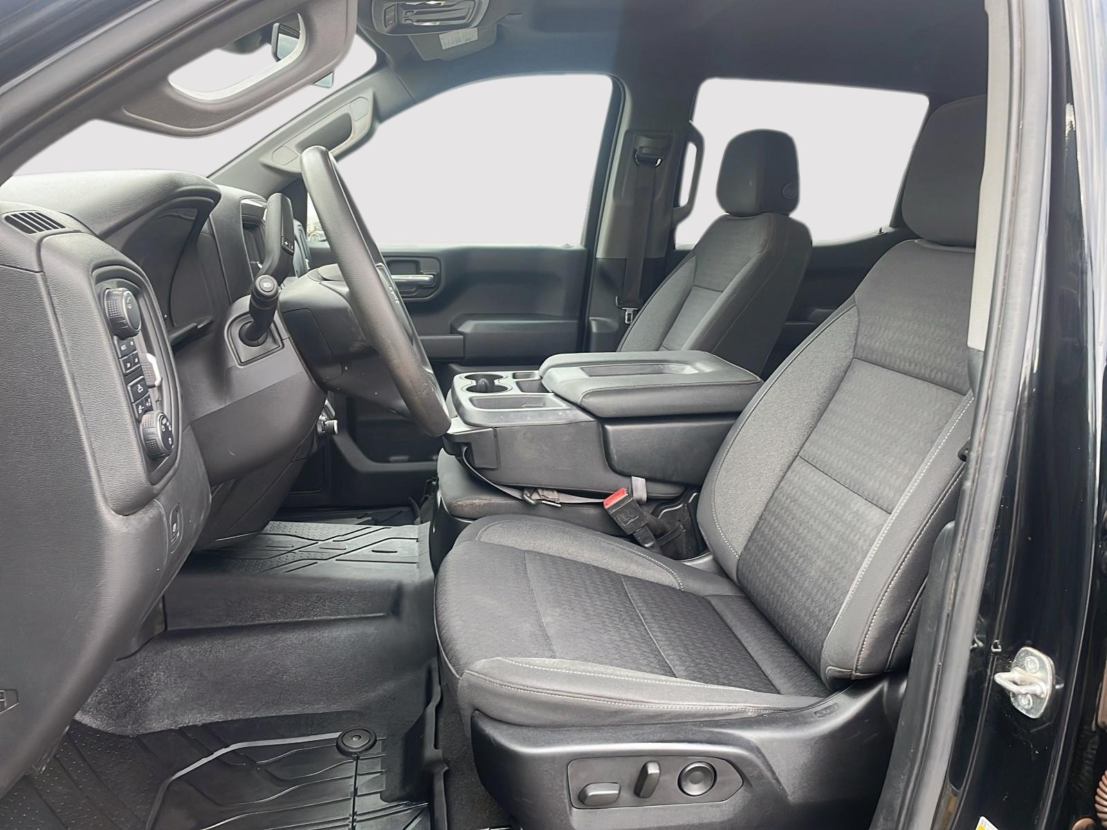 2022 Chevrolet Silverado 1500 Custom Trail Boss