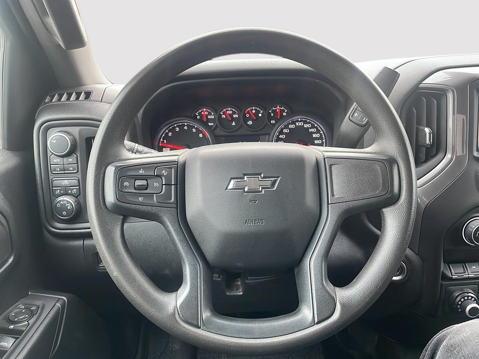 2022 Chevrolet Silverado 1500 Custom Trail Boss