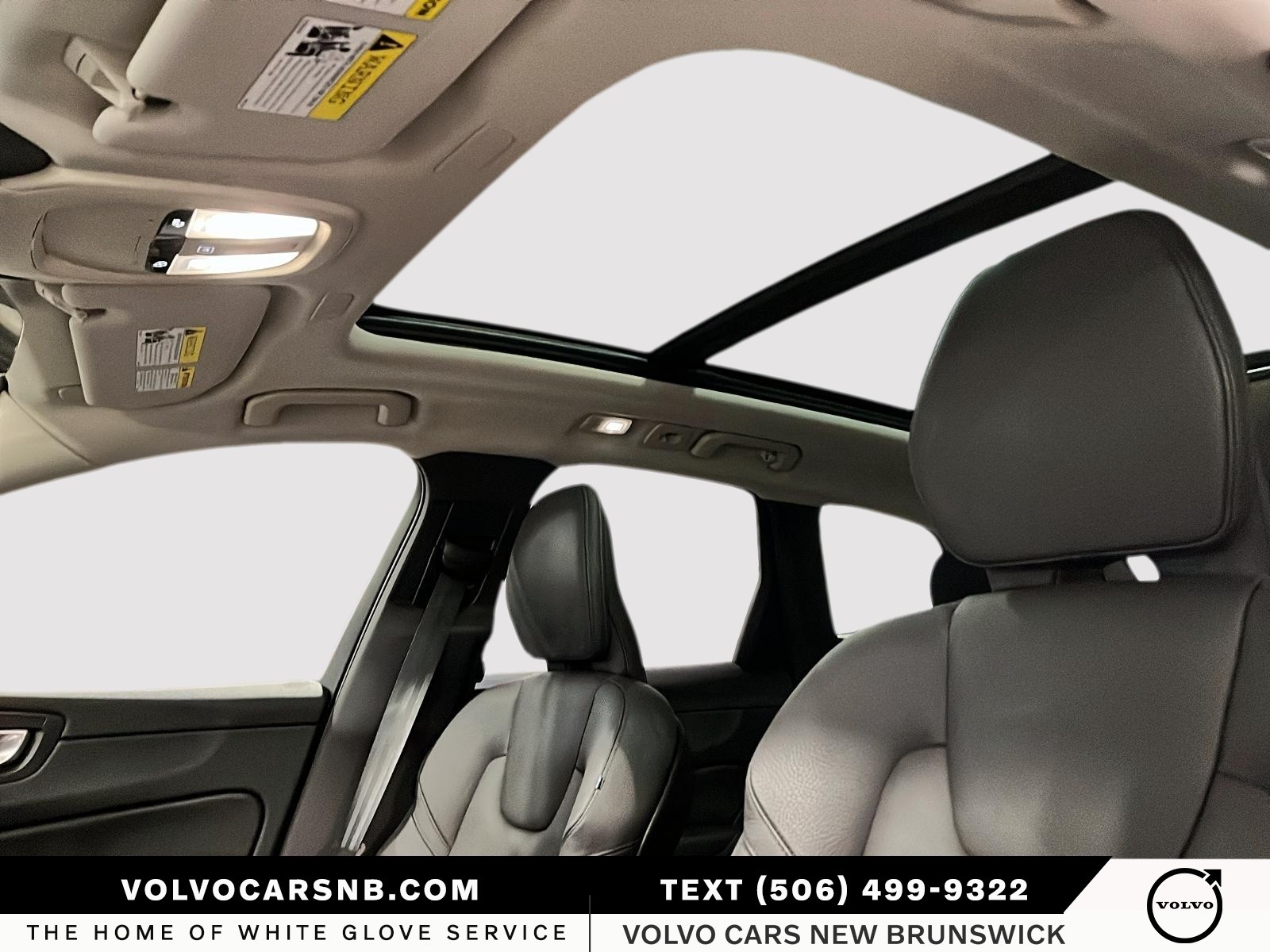 2025 Volvo XC60 B5 Plus Dark Theme