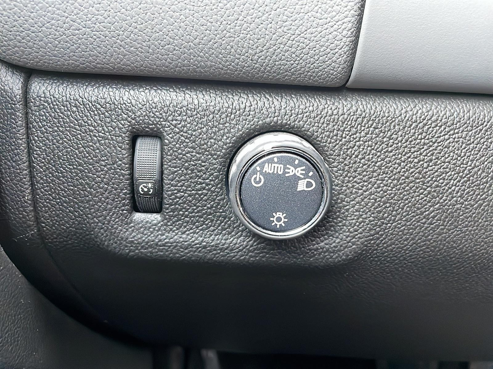 2022 Chevrolet Colorado WT