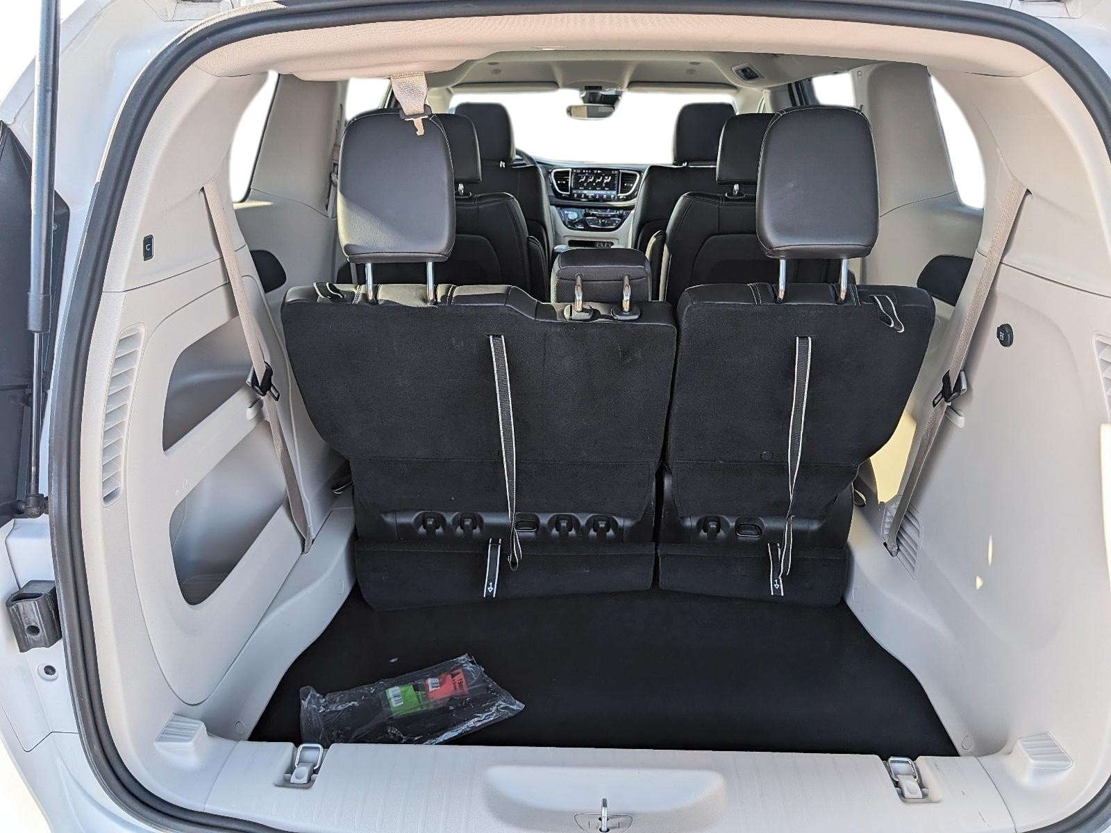 2024 Chrysler Pacifica Touring-L