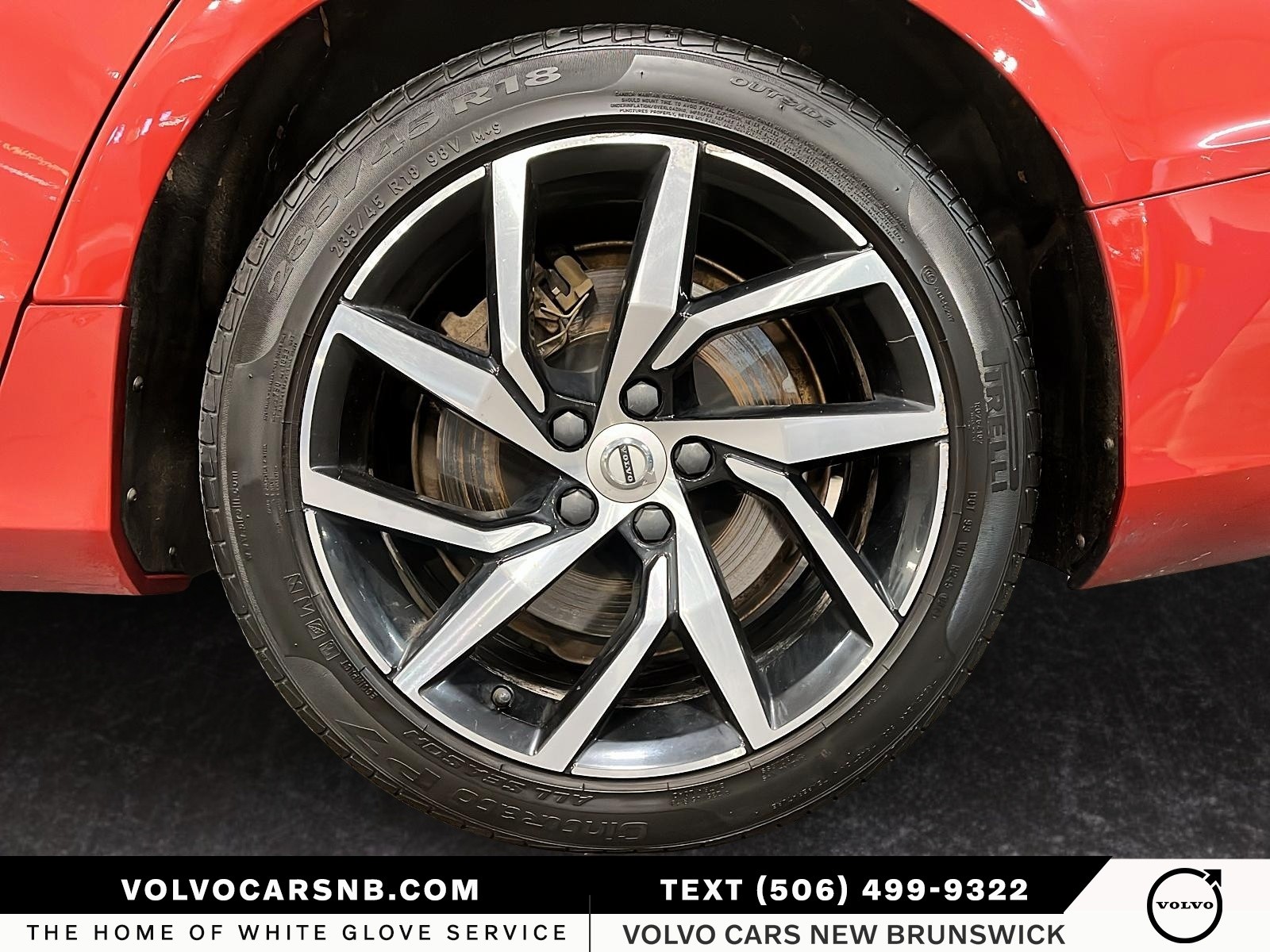 2020 Volvo S60 T6 Momentum