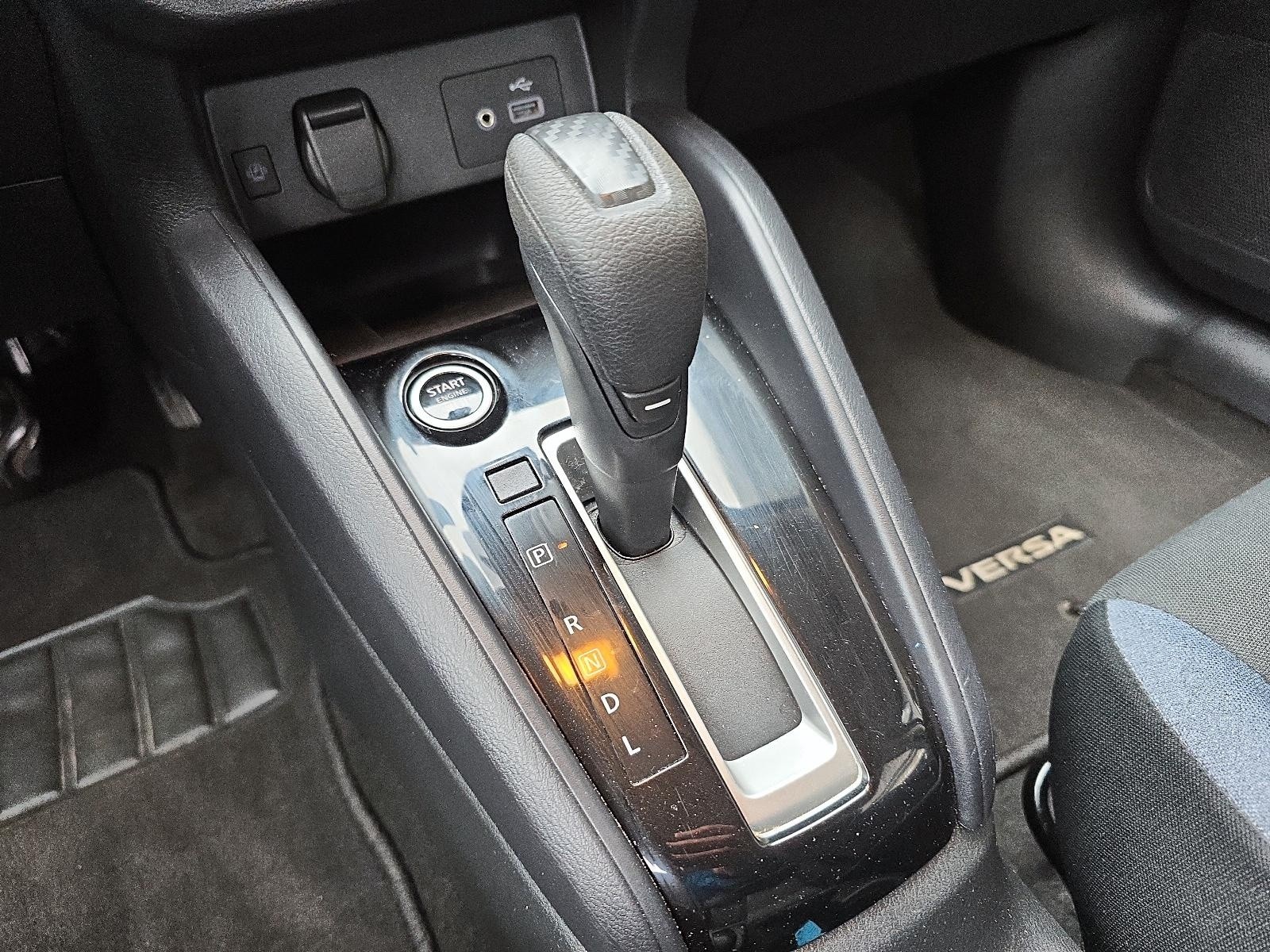 2024 Nissan Versa SV