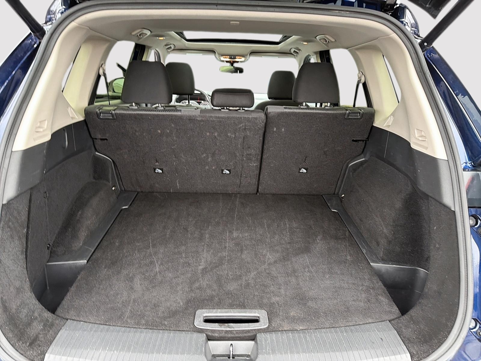 2024 Nissan Rogue SV Moonroof