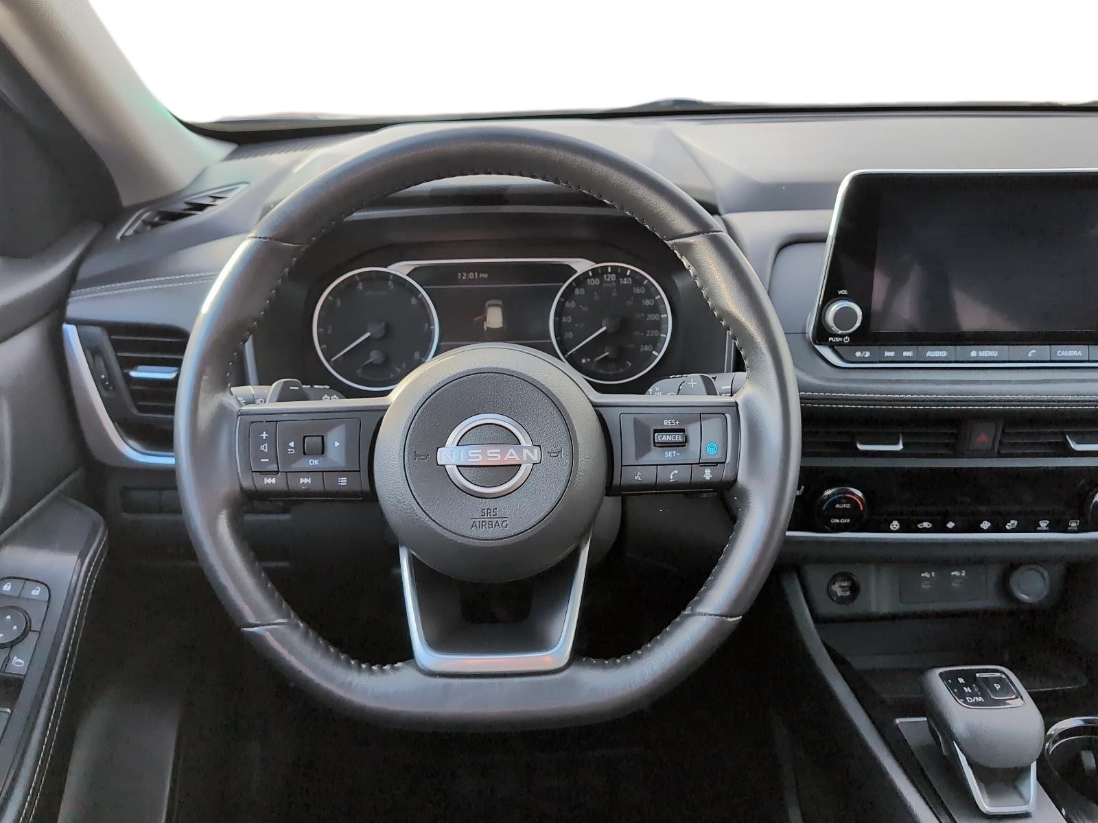 2024 Nissan Rogue SV Moonroof