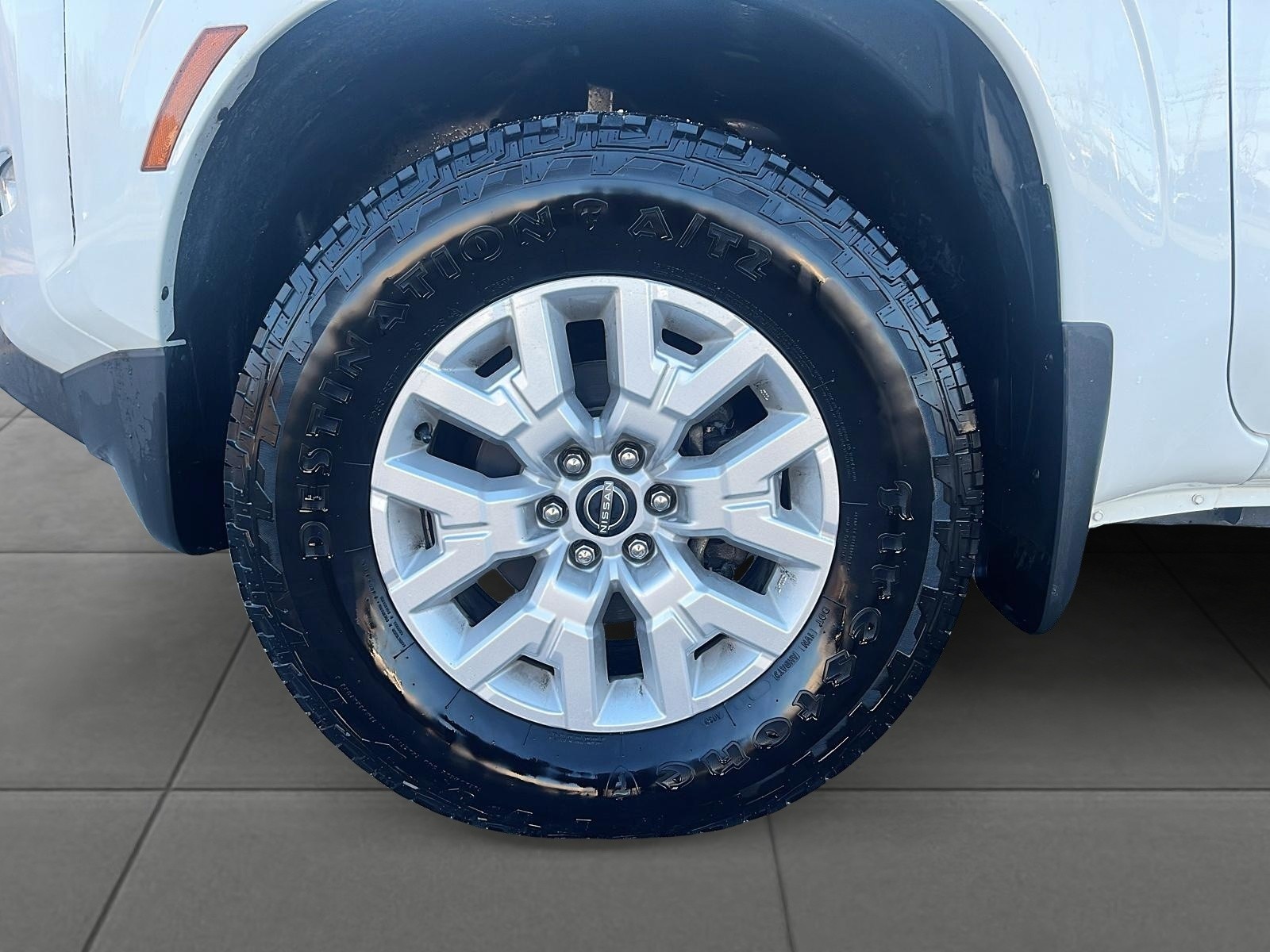 2023 Nissan Frontier SV