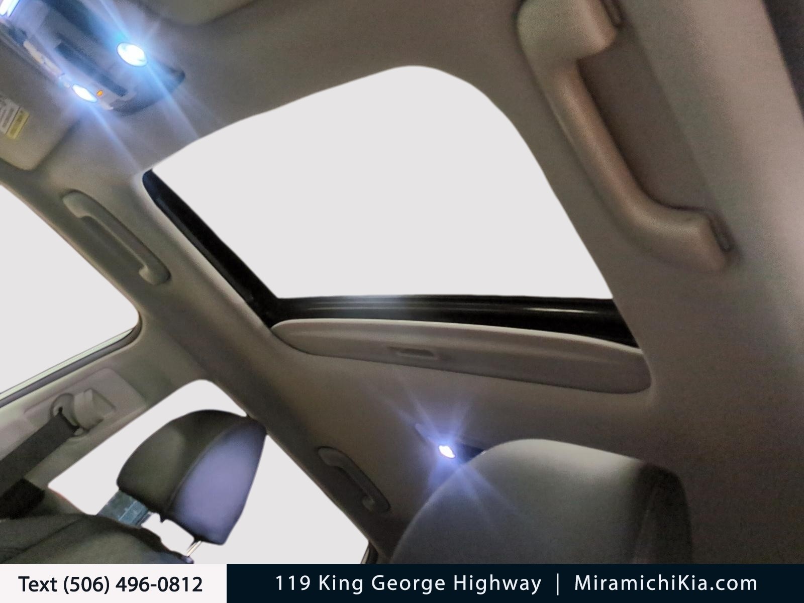 2022 Kia Seltos SX Turbo w/Black Interior