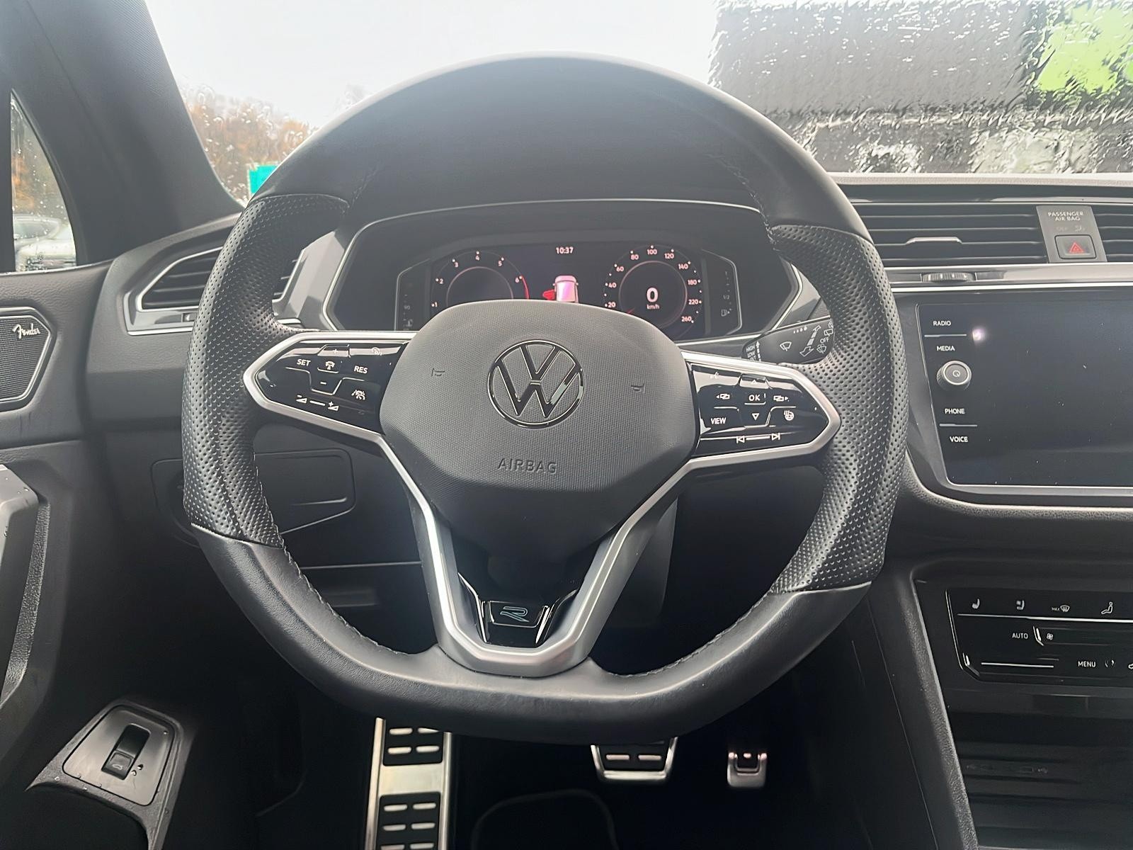 2023 Volkswagen Tiguan Highline R-Line