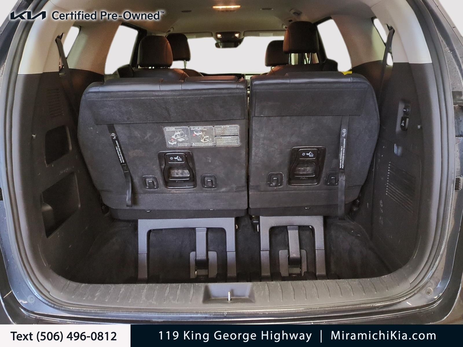 2022 Kia Carnival EX