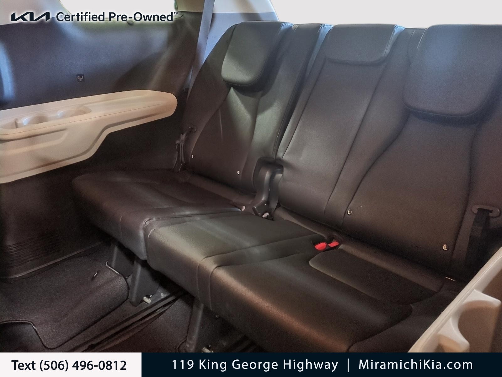 2022 Kia Carnival EX