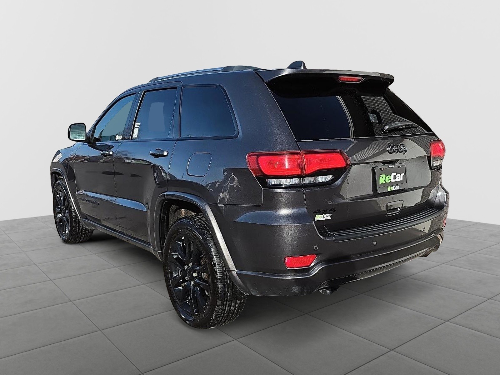 2019 Jeep Grand Cherokee Laredo