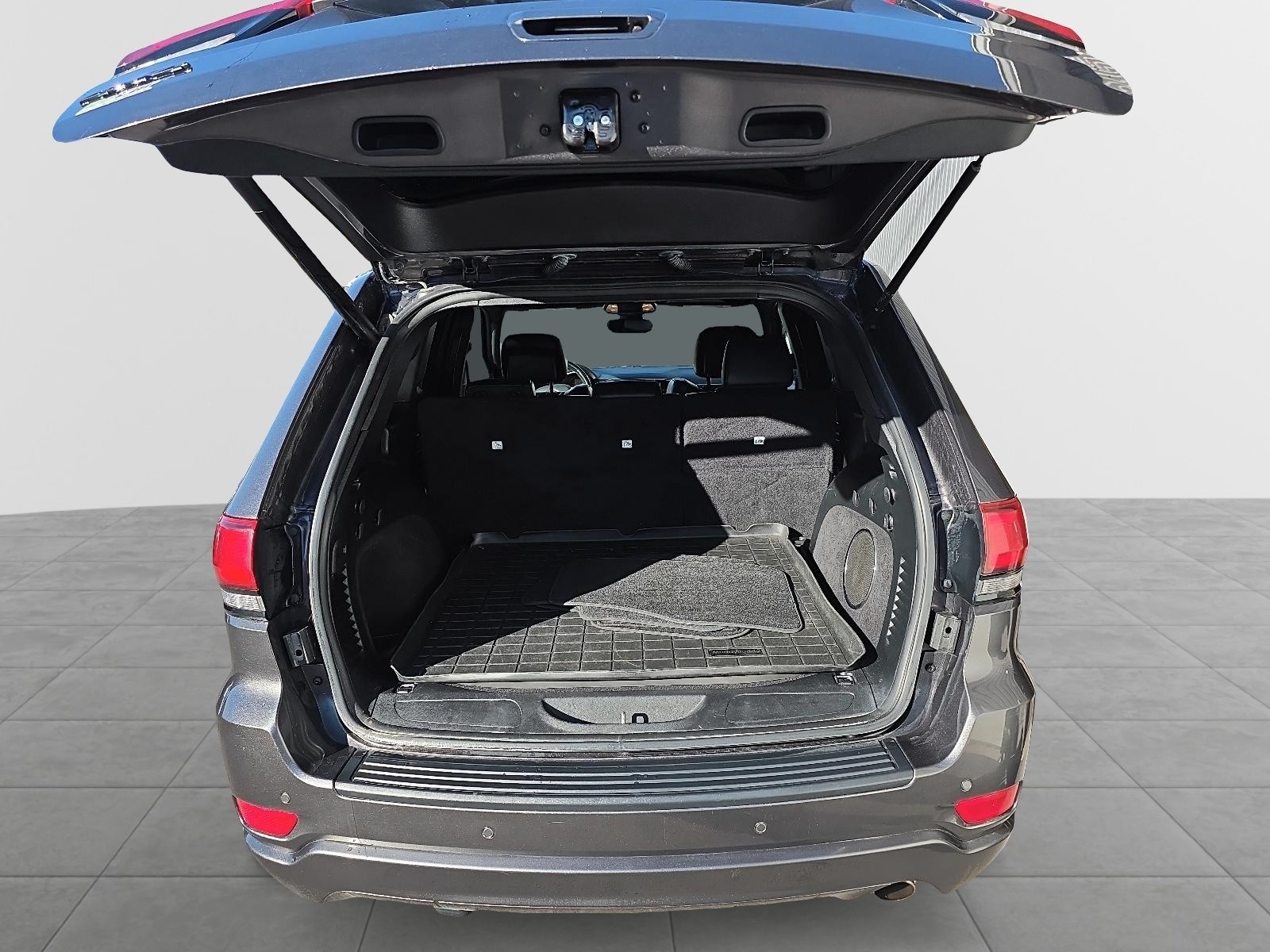 2019 Jeep Grand Cherokee Laredo