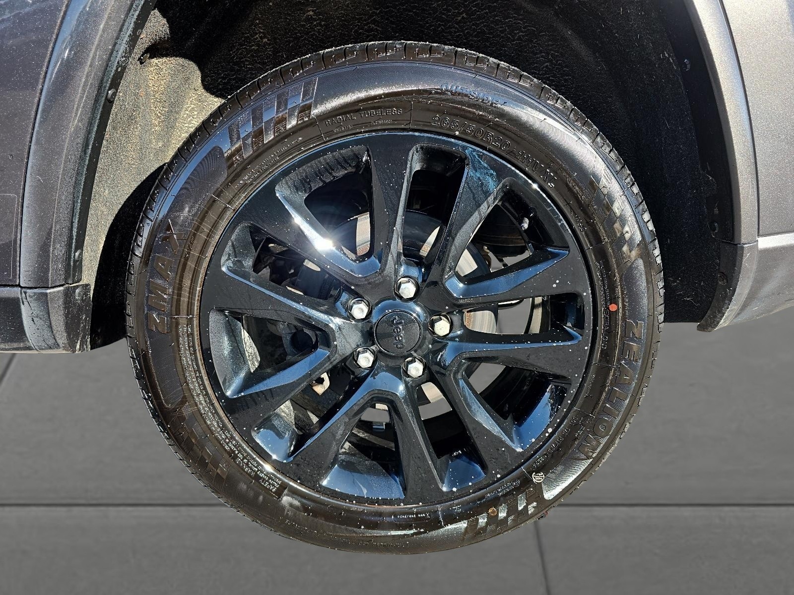 2019 Jeep Grand Cherokee Laredo