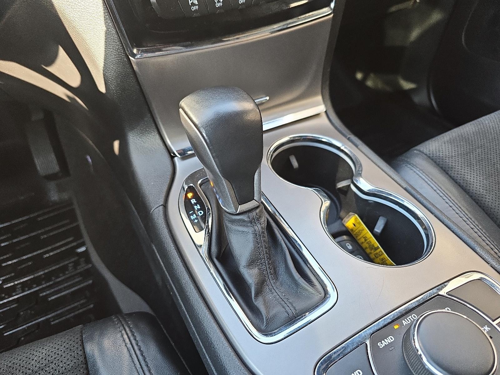 2019 Jeep Grand Cherokee Laredo