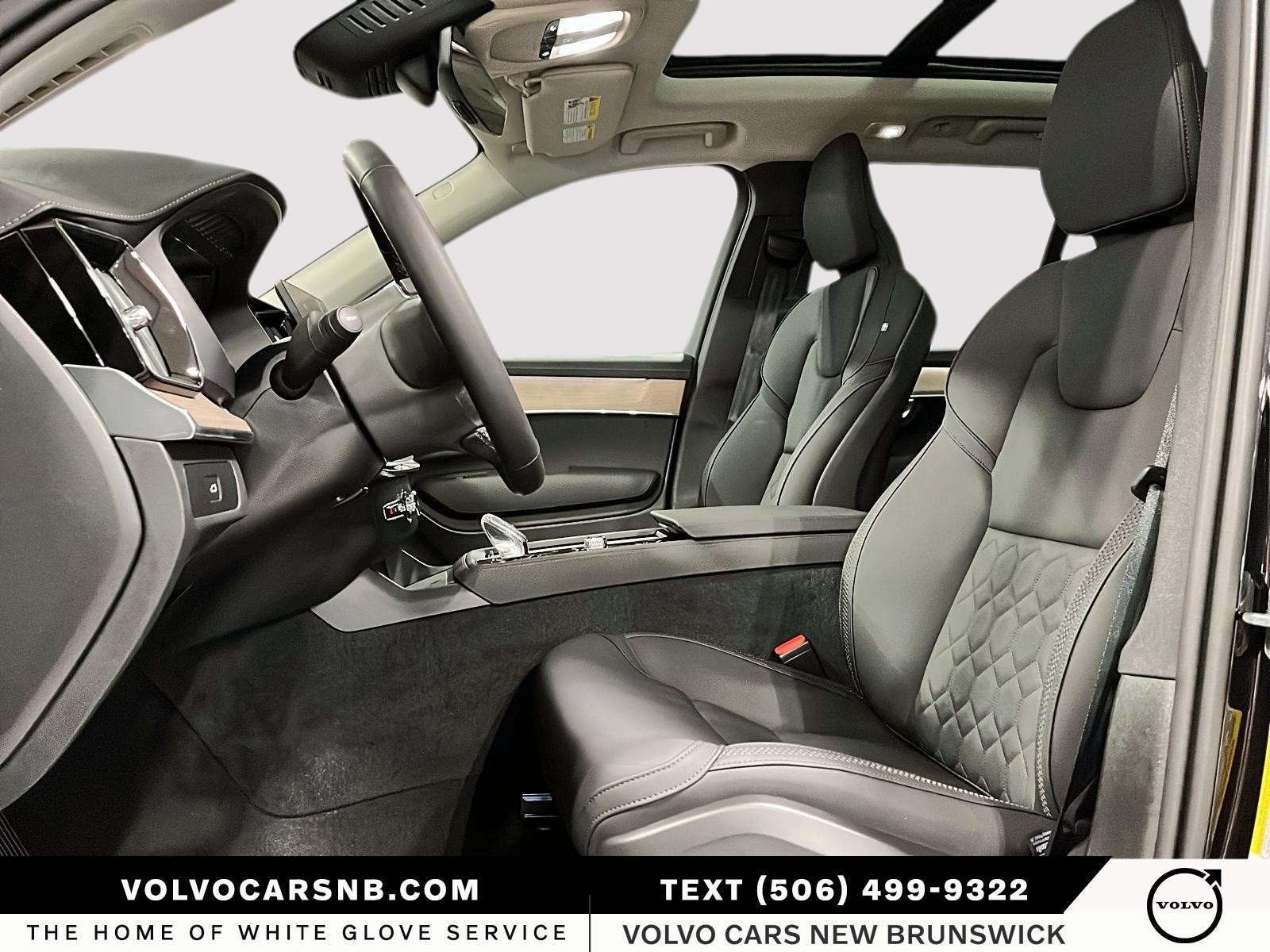 2026 Volvo XC90 B6 Plus Bright Theme