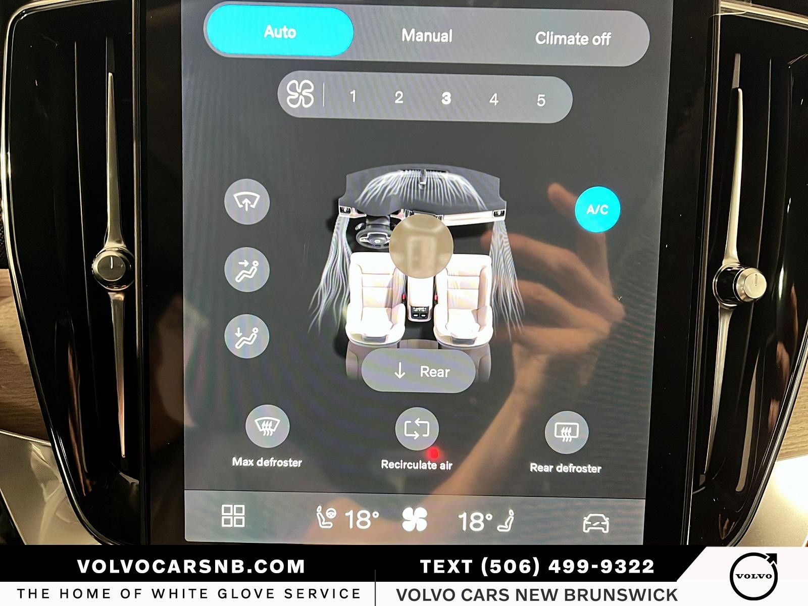 2026 Volvo XC90 B6 Plus Bright Theme