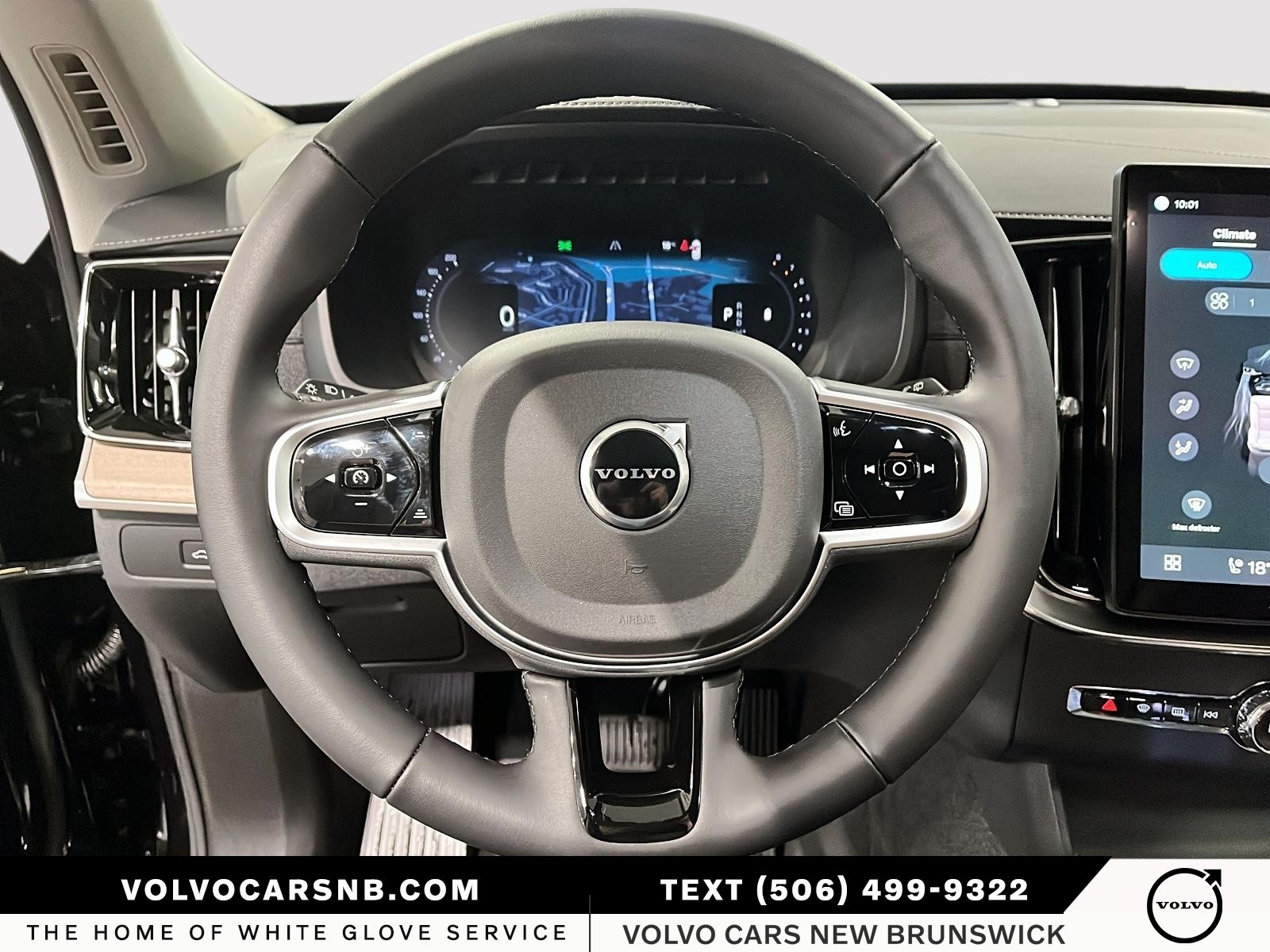 2026 Volvo XC90 B6 Plus Bright Theme
