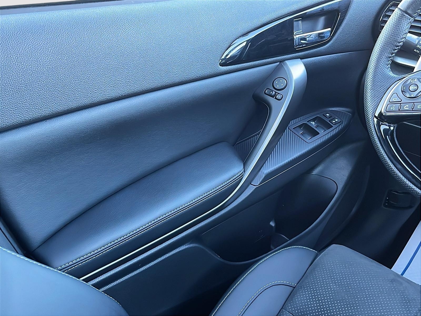 2025 Mitsubishi Eclipse Cross NOIR