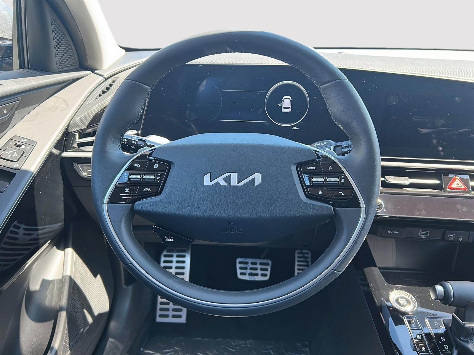 2025 Kia Niro SX