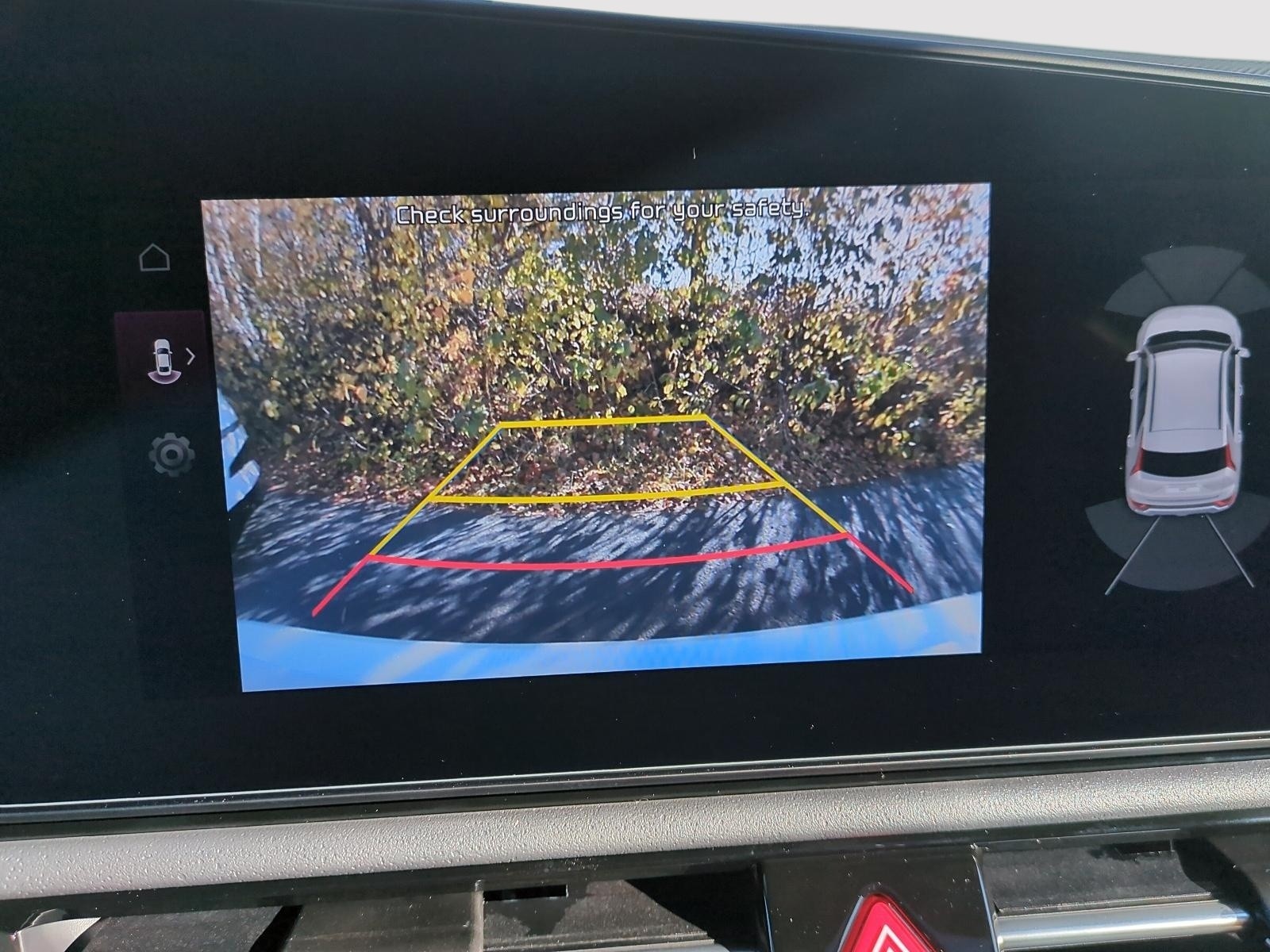 2026 Kia Niro EV Wave w/Snow White Pearl & Grey Exterior