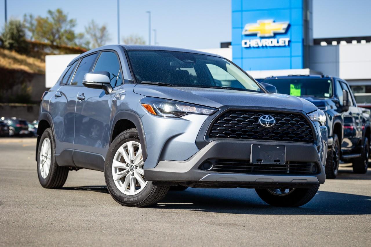 2024 Toyota Corolla Cross LE AWD