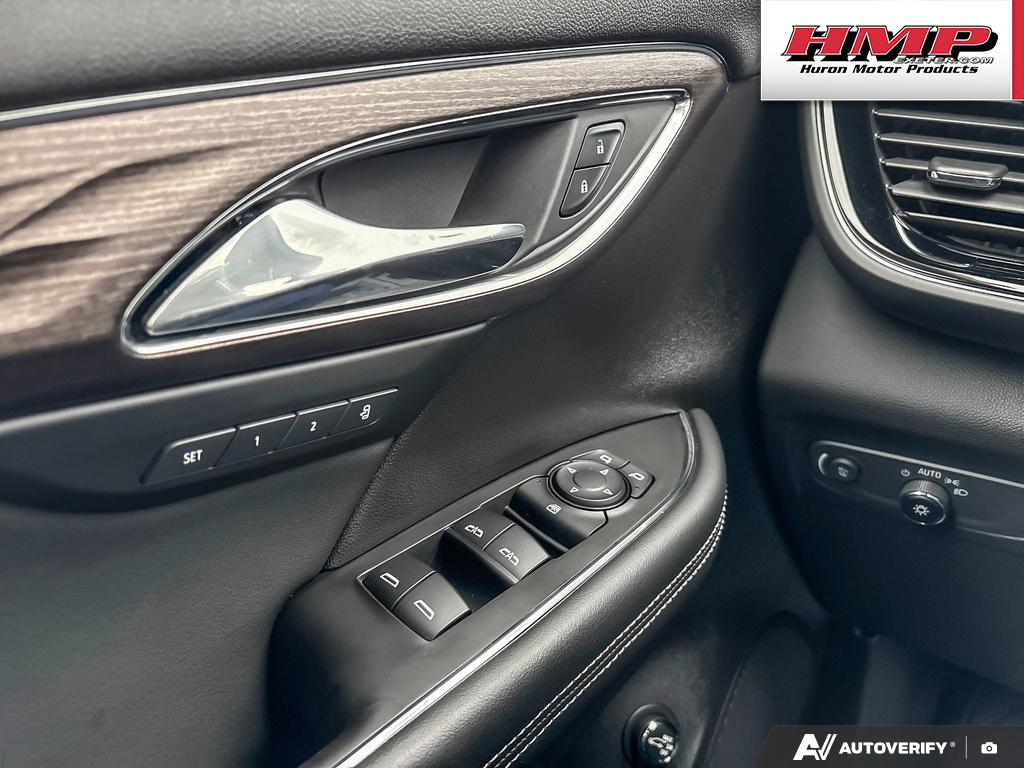 used 2022 Buick Envision car, priced at $29,284